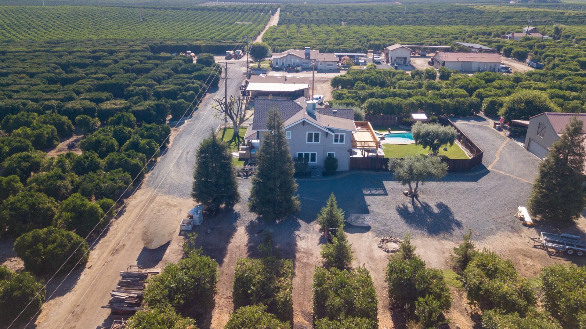 1259 E Teapot Dome Ave, Porterville, CA 93257