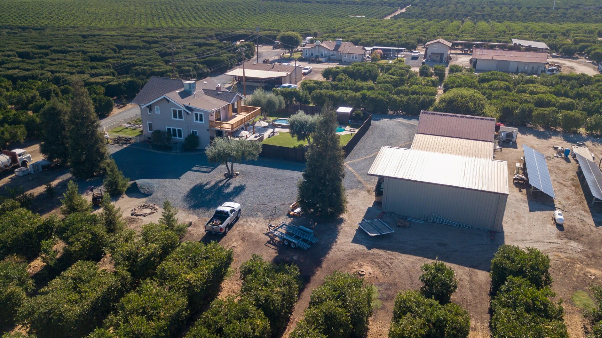 1259 E Teapot Dome Ave, Porterville, CA 93257