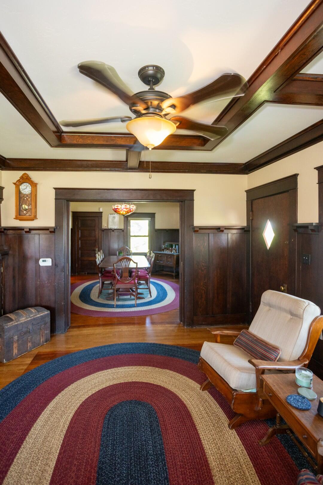 1259 E Teapot Dome Ave, Porterville, CA 93257