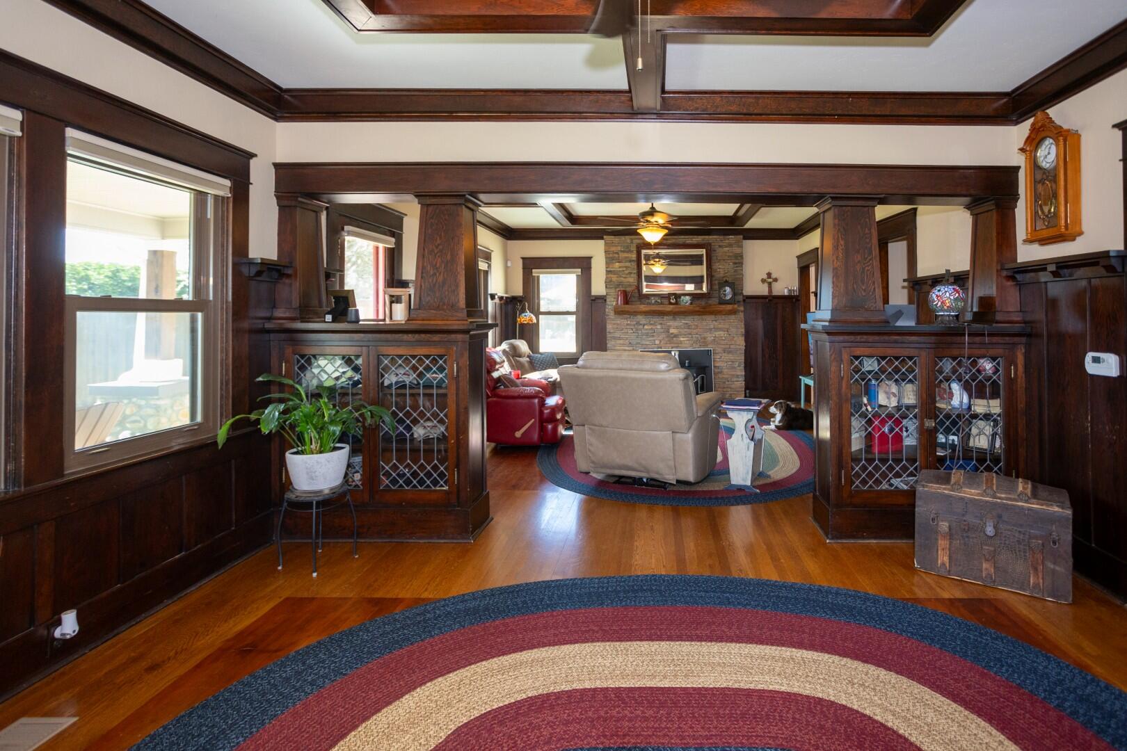 1259 E Teapot Dome Ave, Porterville, CA 93257