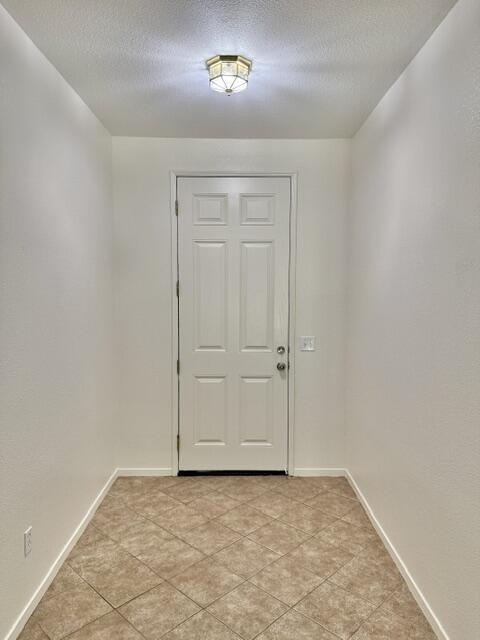 2228 E La Vida Ave, Visalia, CA 93292