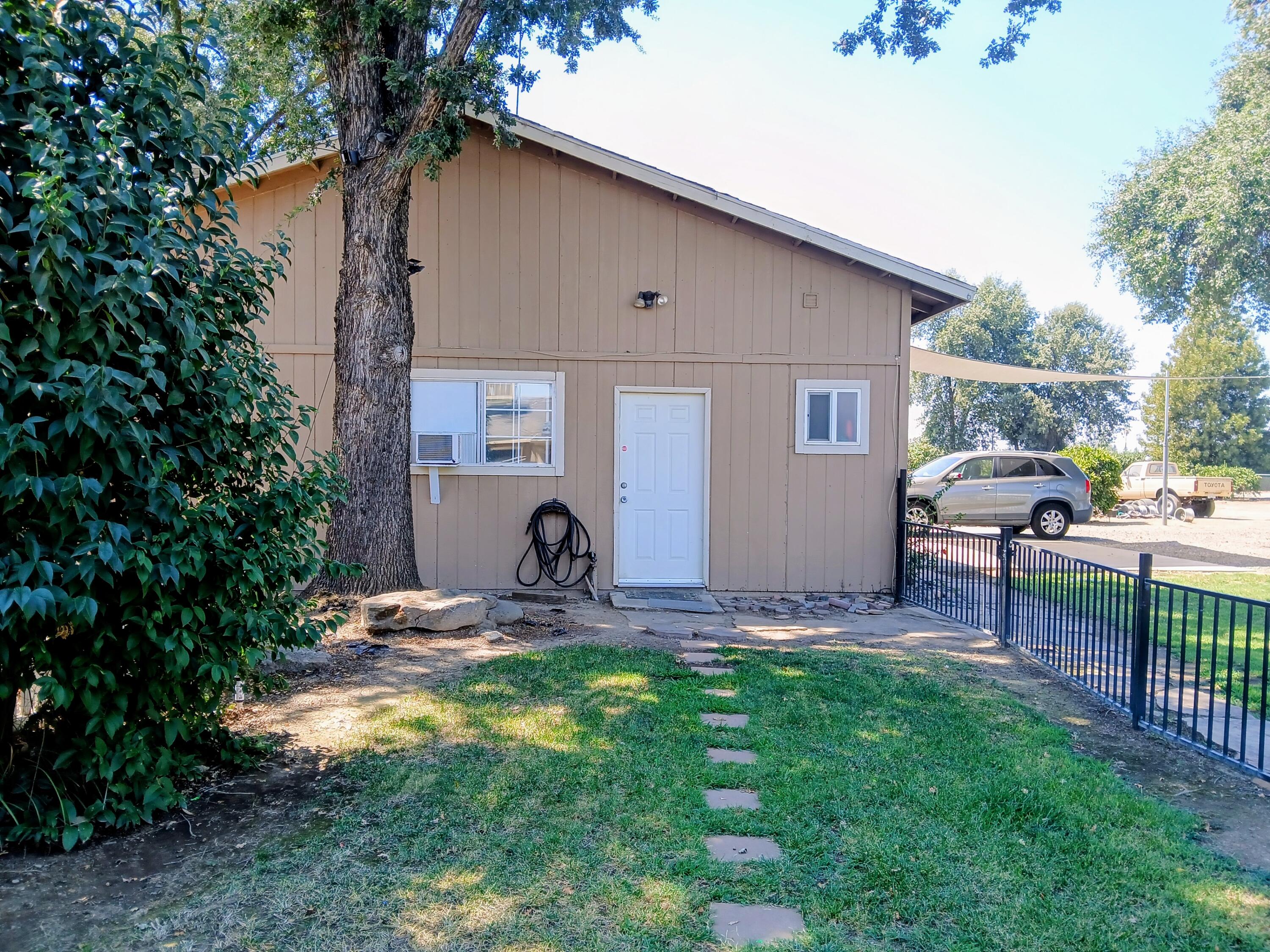 12537 Marlin Ave, Visalia, CA 93291
