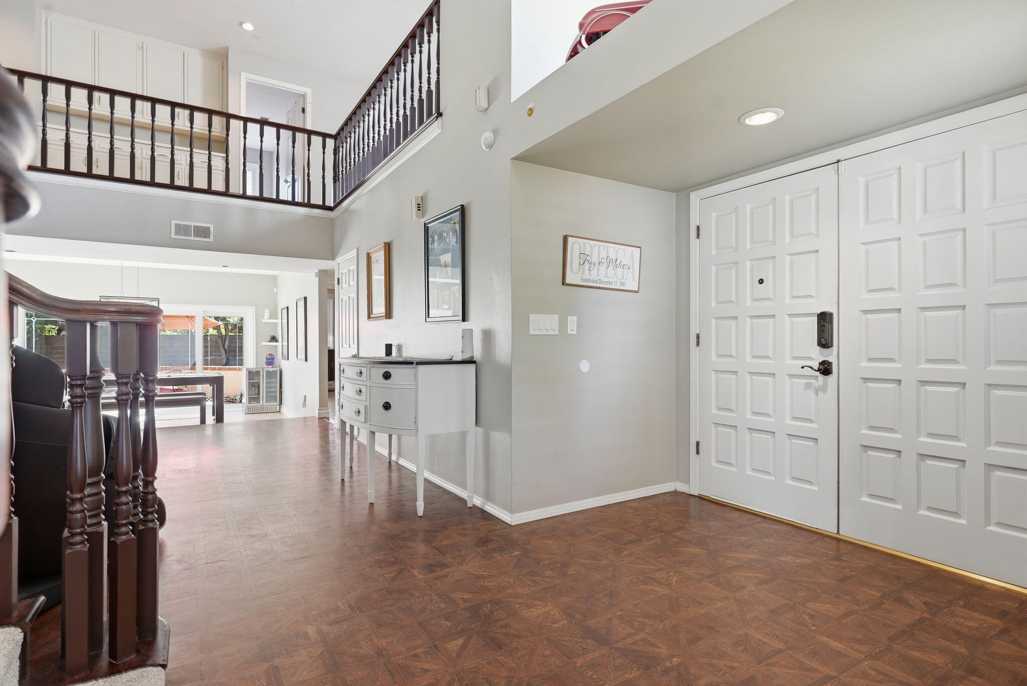 1912 Toulouse Ln, Bakersfield, CA 93311