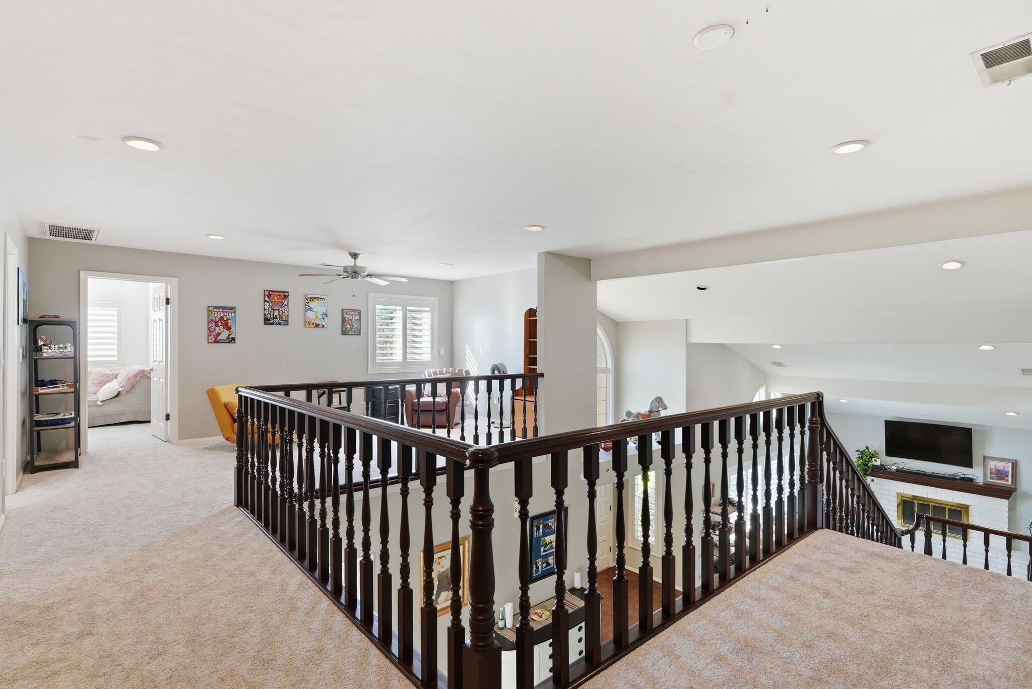 1912 Toulouse Ln, Bakersfield, CA 93311