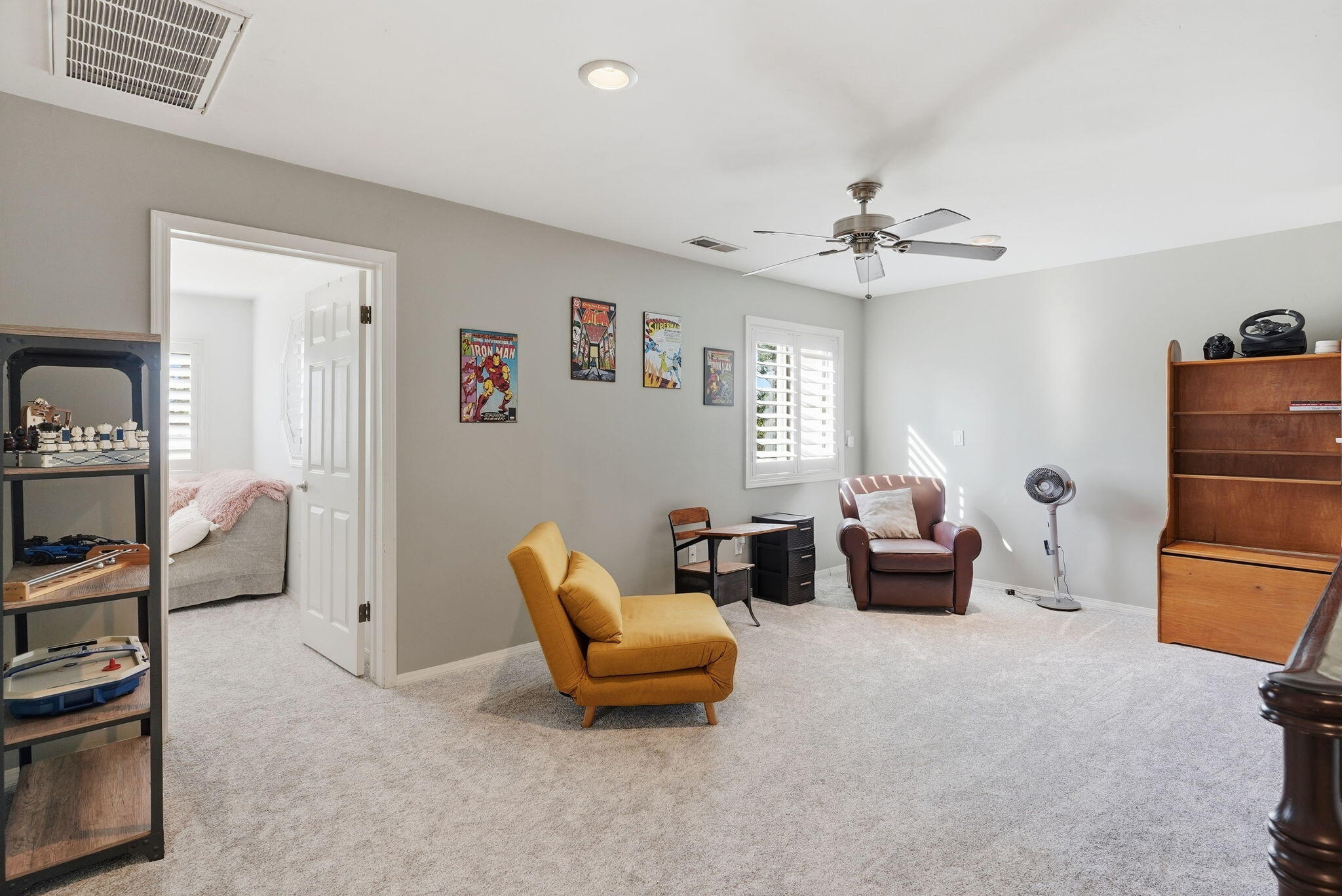 1912 Toulouse Ln, Bakersfield, CA 93311