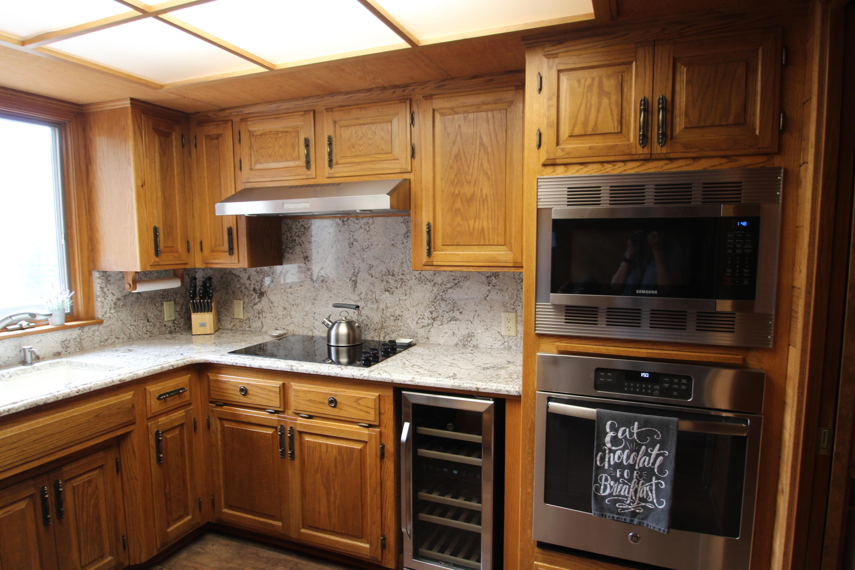 1537 James Dr, Springville, CA 93265