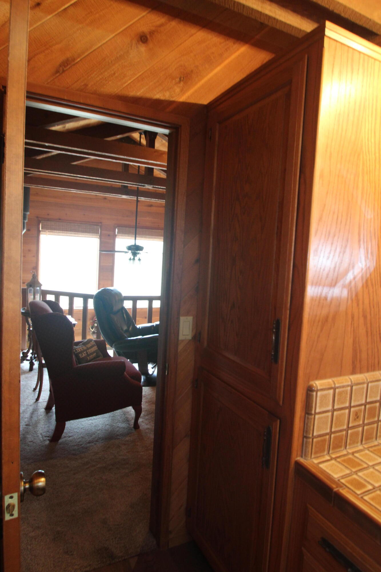 1537 James Dr, Springville, CA 93265