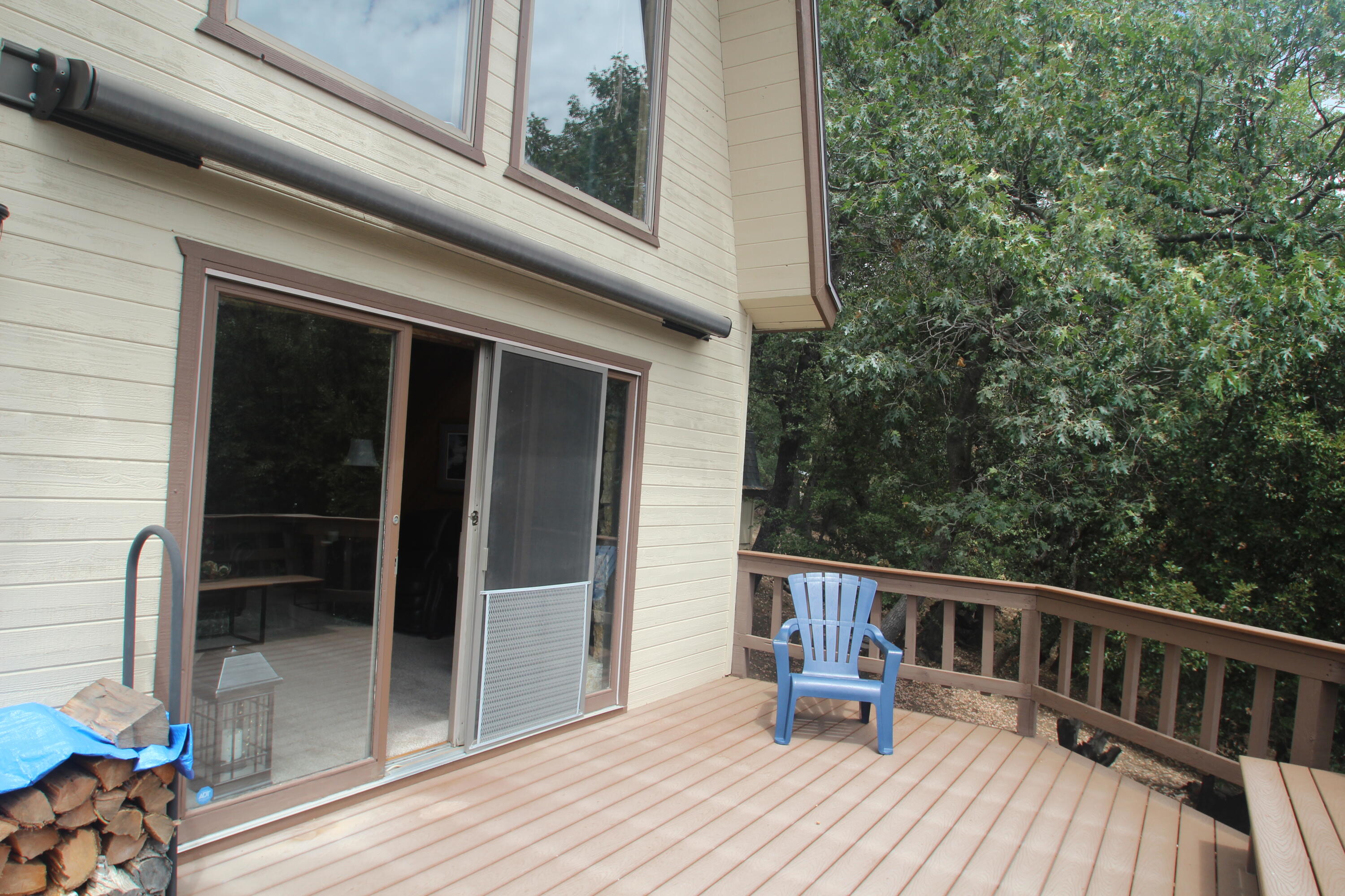 1537 James Dr, Springville, CA 93265
