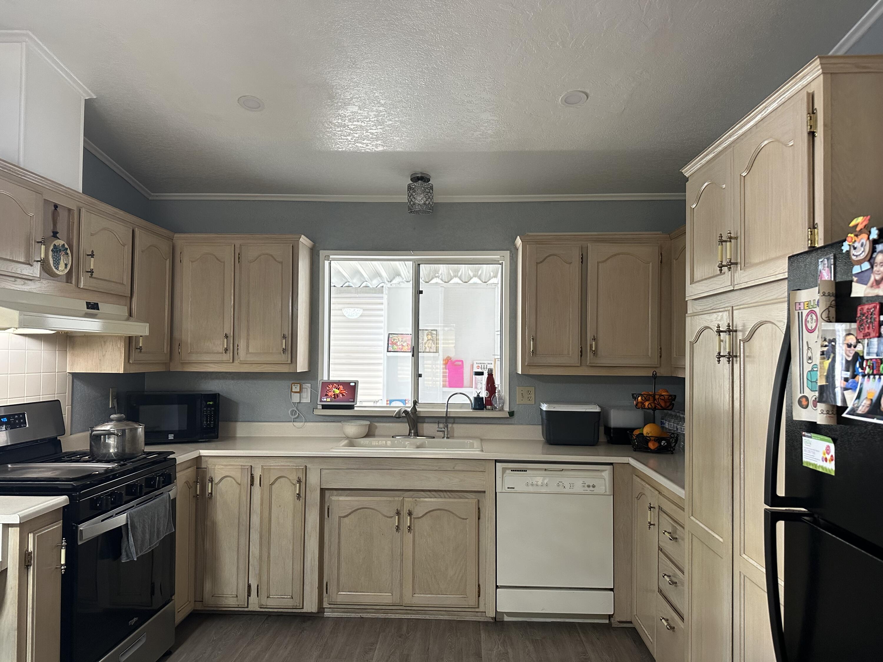 5505 W Tulare Ave #317, Visalia, CA 93277