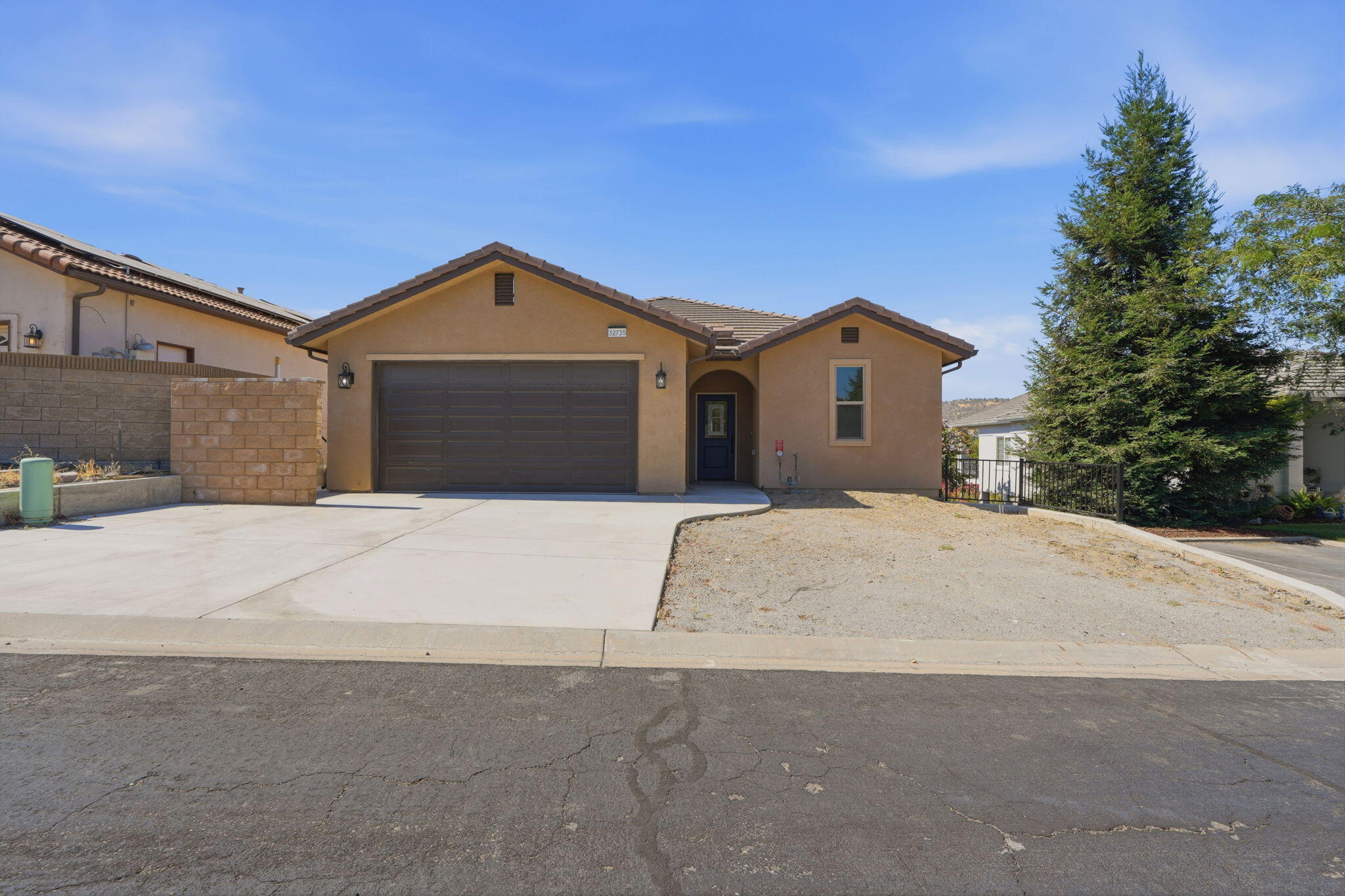 32735 Greene Dr, Springville, CA 93265