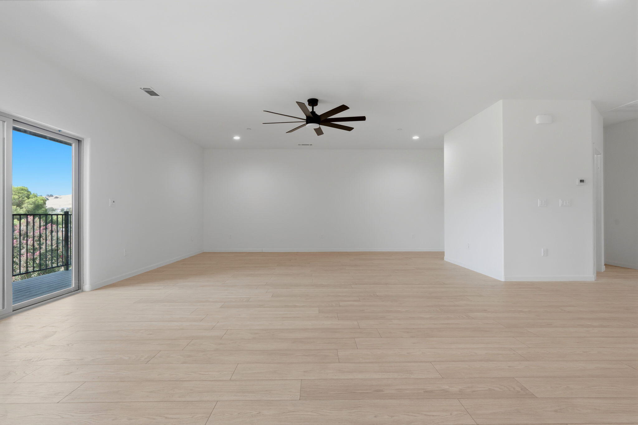 32735 Greene Dr, Springville, CA 93265