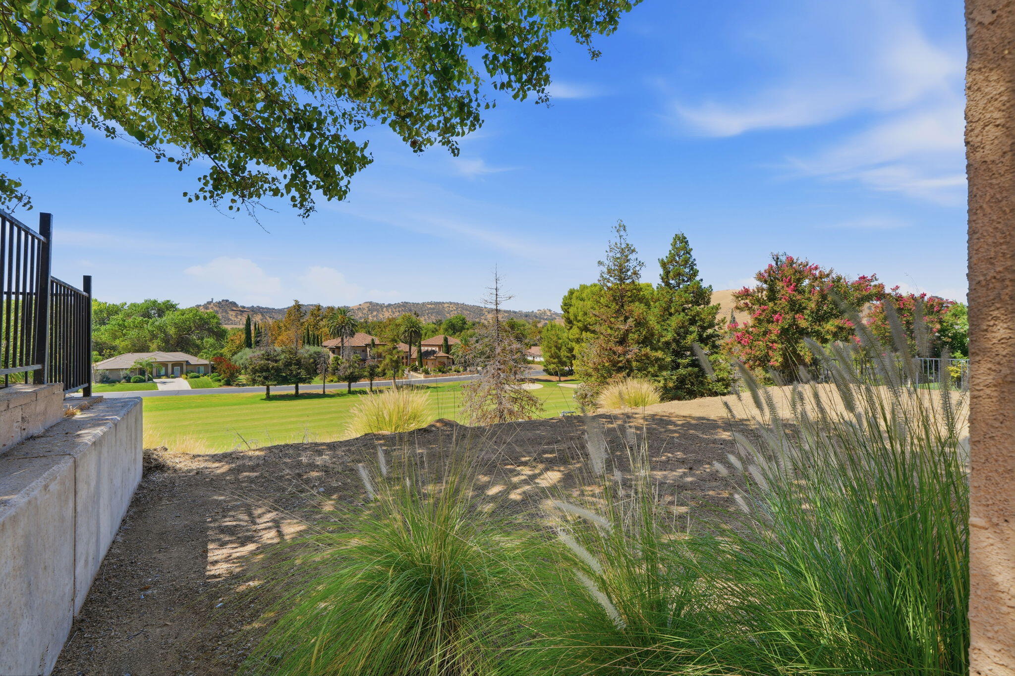 32735 Greene Dr, Springville, CA 93265