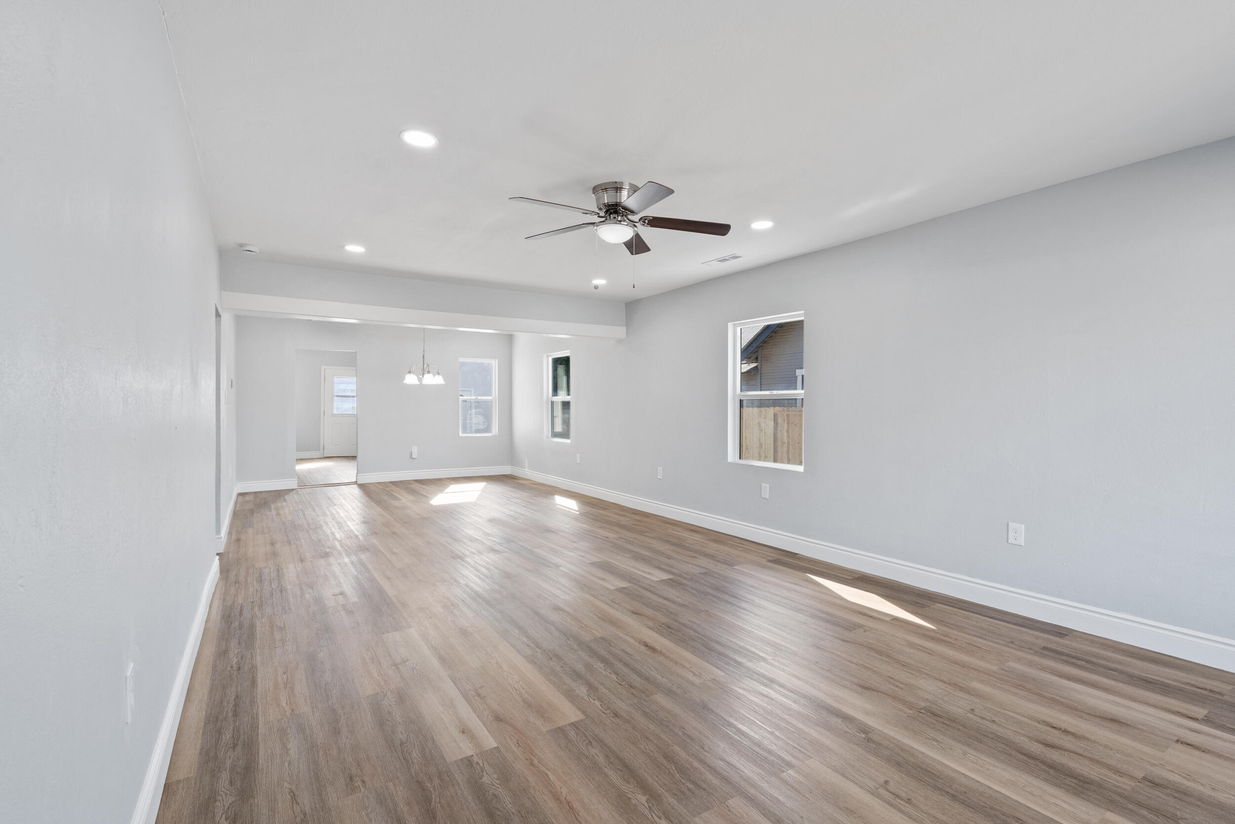 19715 Guthrie Dr, Strathmore, CA 93267