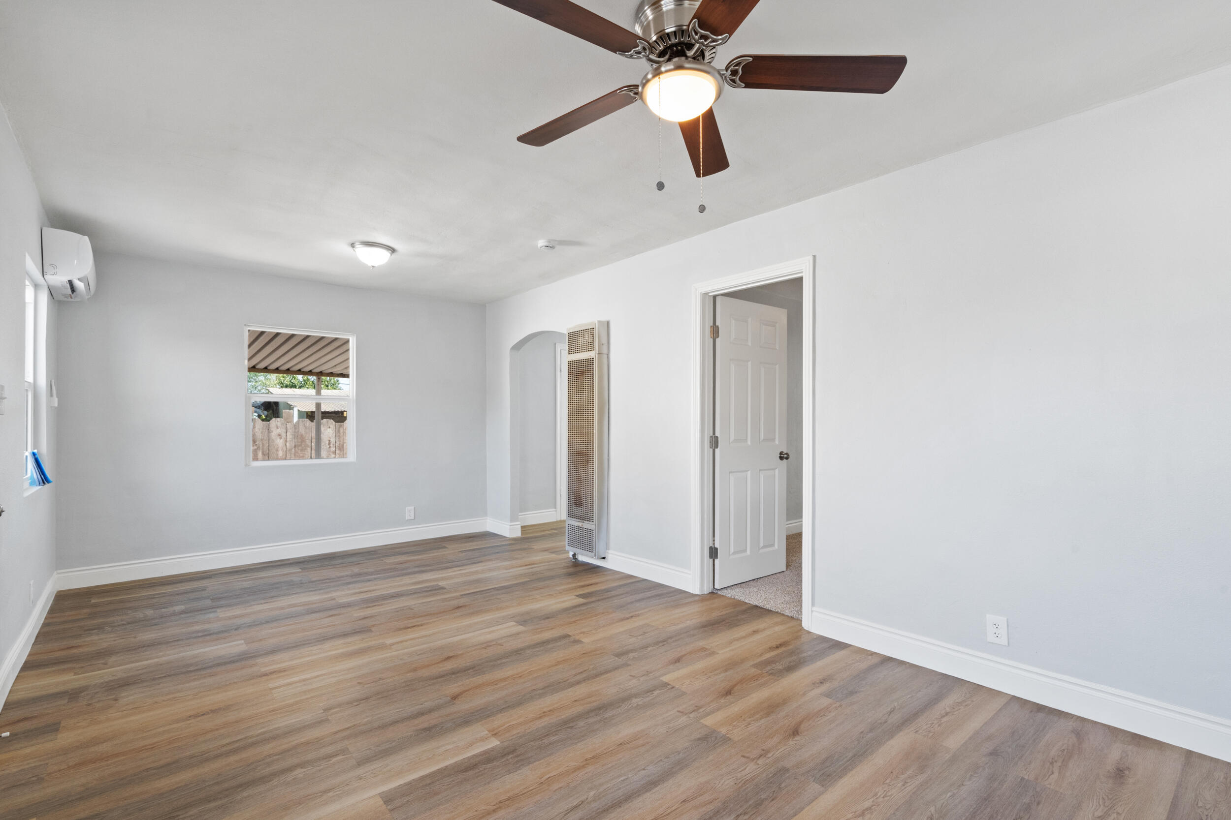 19715 Guthrie Dr, Strathmore, CA 93267