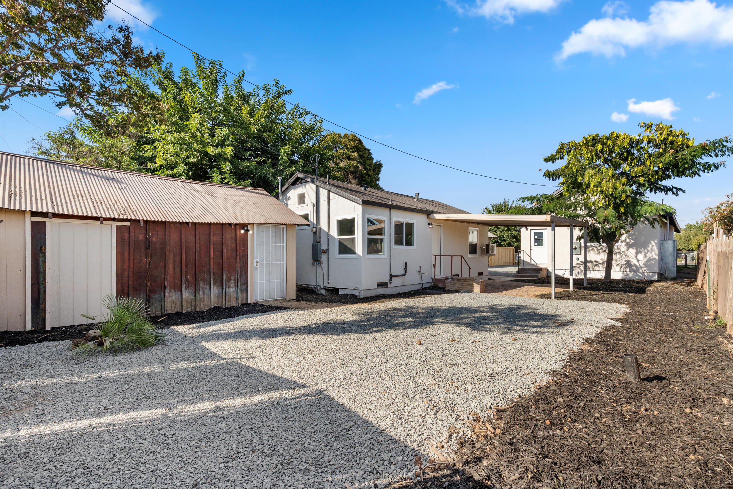 19715 Guthrie Dr, Strathmore, CA 93267