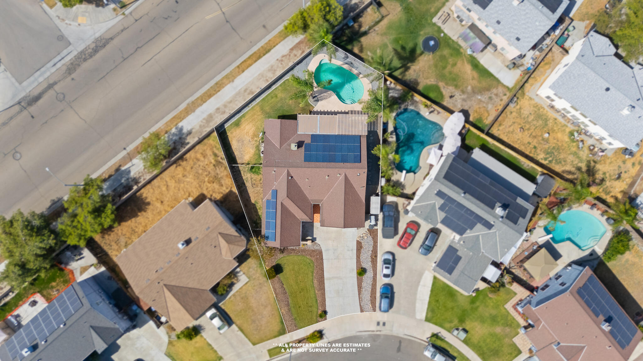 671 Vista Ct, Lemoore, CA 93245