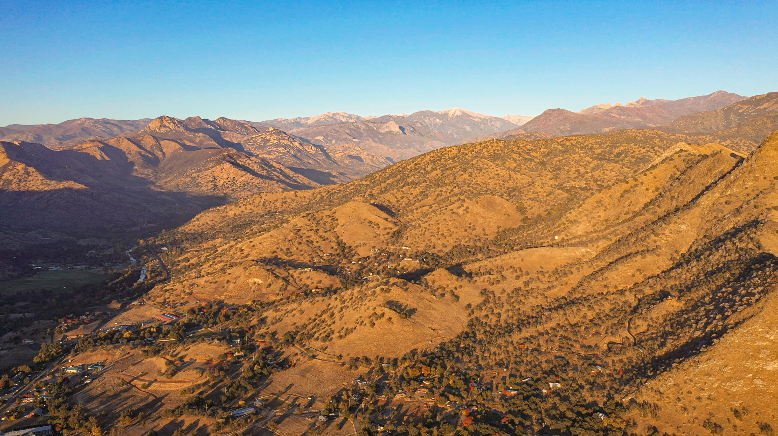 41899 S Fork Dr, Three Rivers, CA 93271