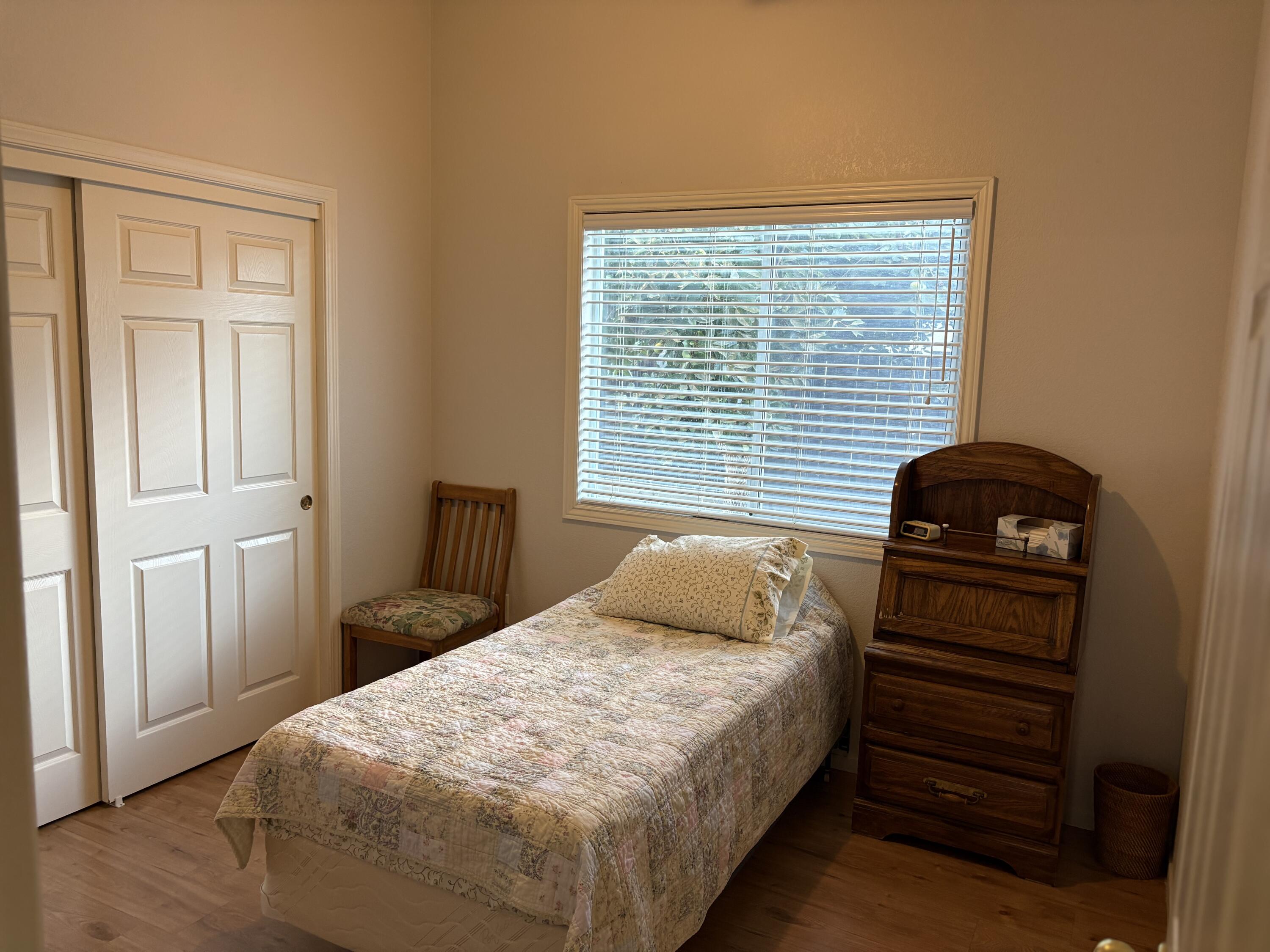 2829 W Harold Ave, Visalia, CA 93291
