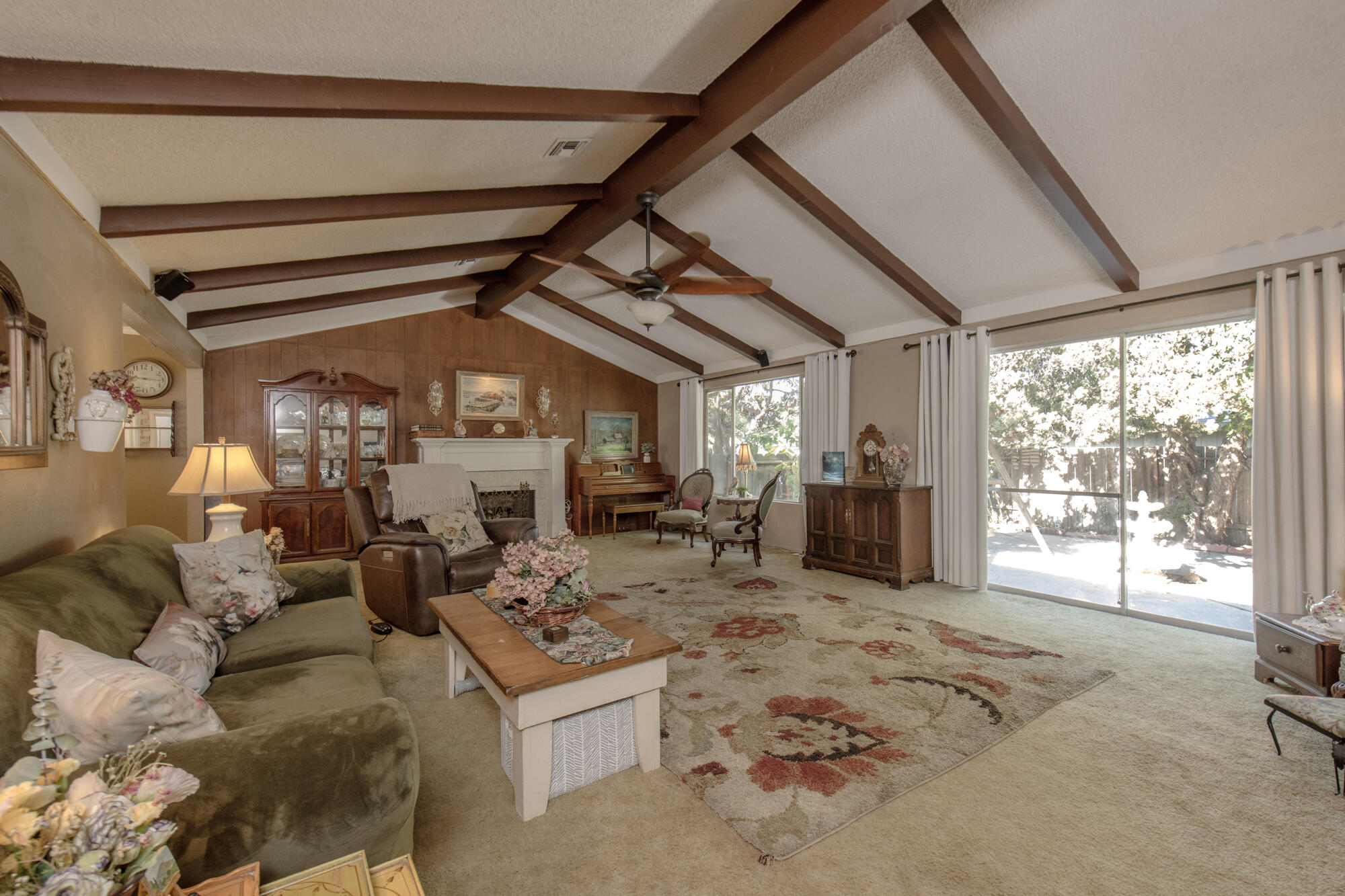1321 S Goddard St, Visalia, CA 93292