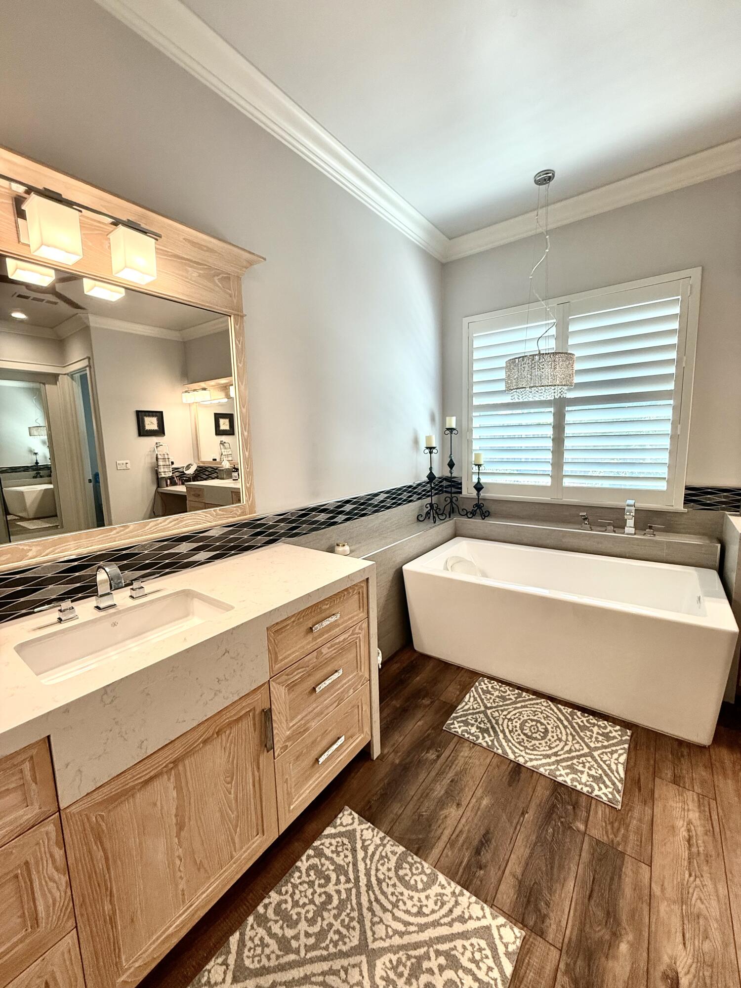 4731 W W Cecil Ave, Visalia, CA 93291