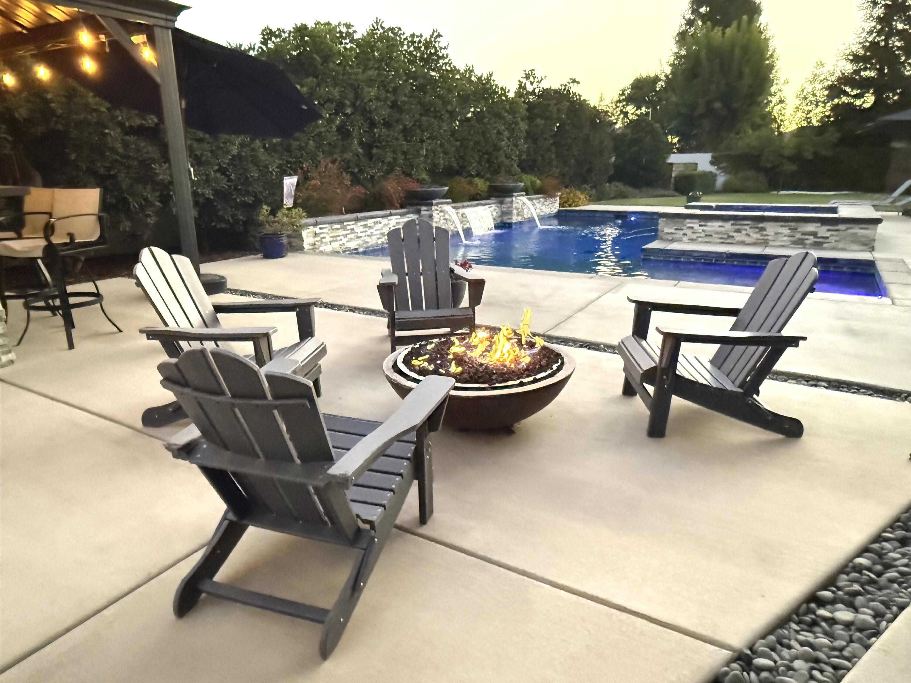 4731 W W Cecil Ave, Visalia, CA 93291
