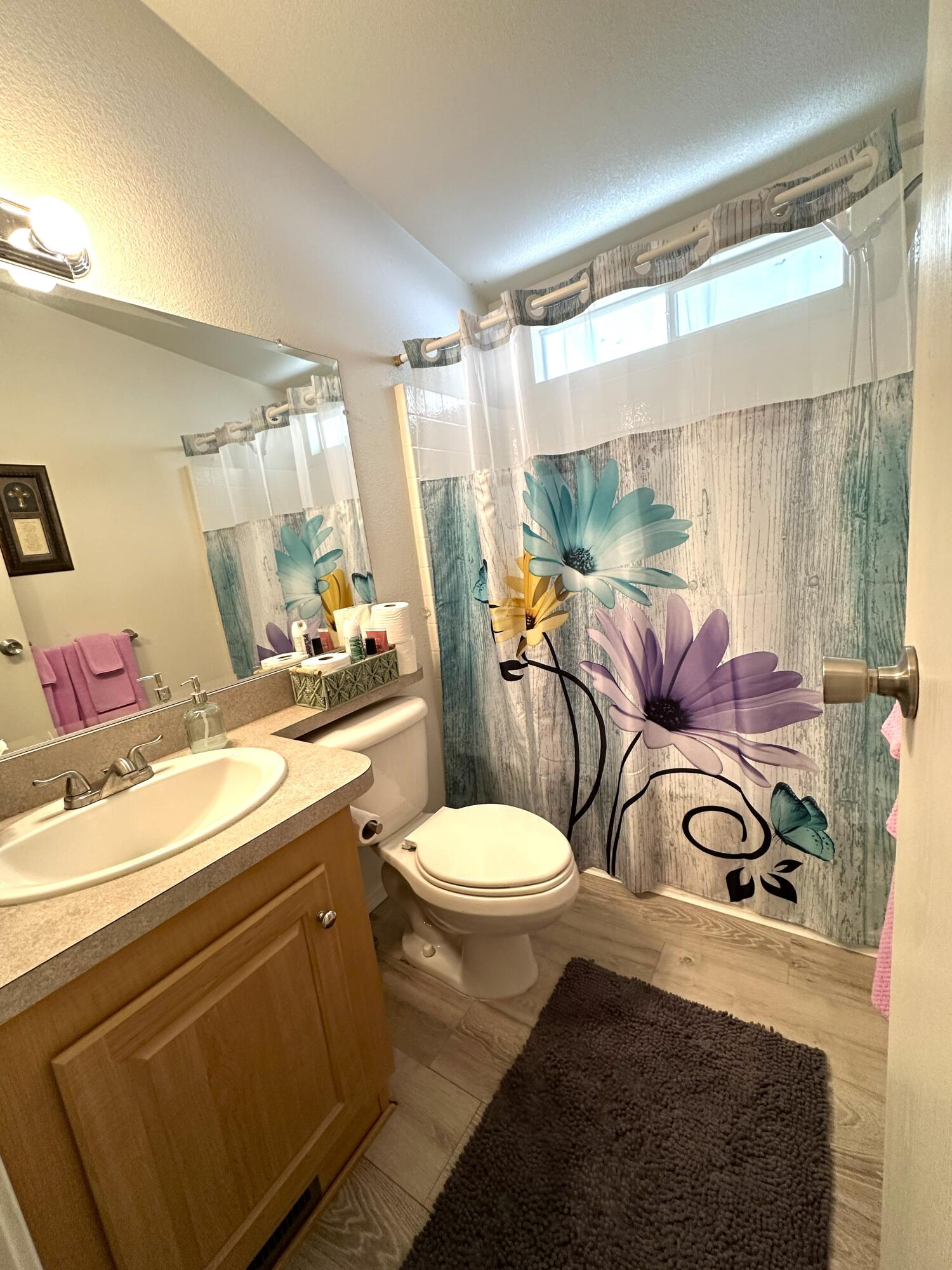 100 S Westwood St #8, Porterville, CA 93257