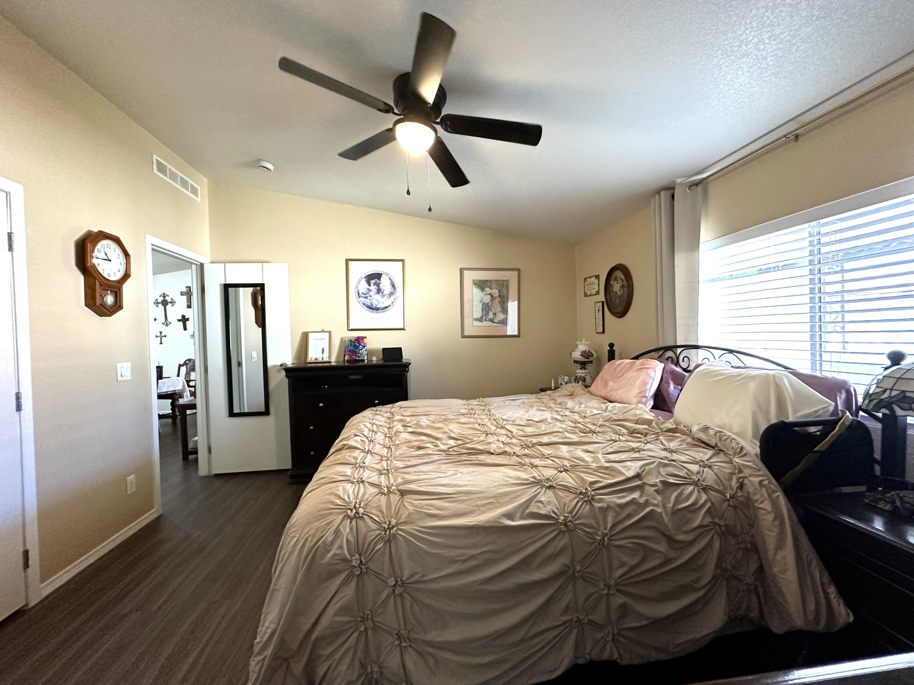 100 S Westwood St #8, Porterville, CA 93257