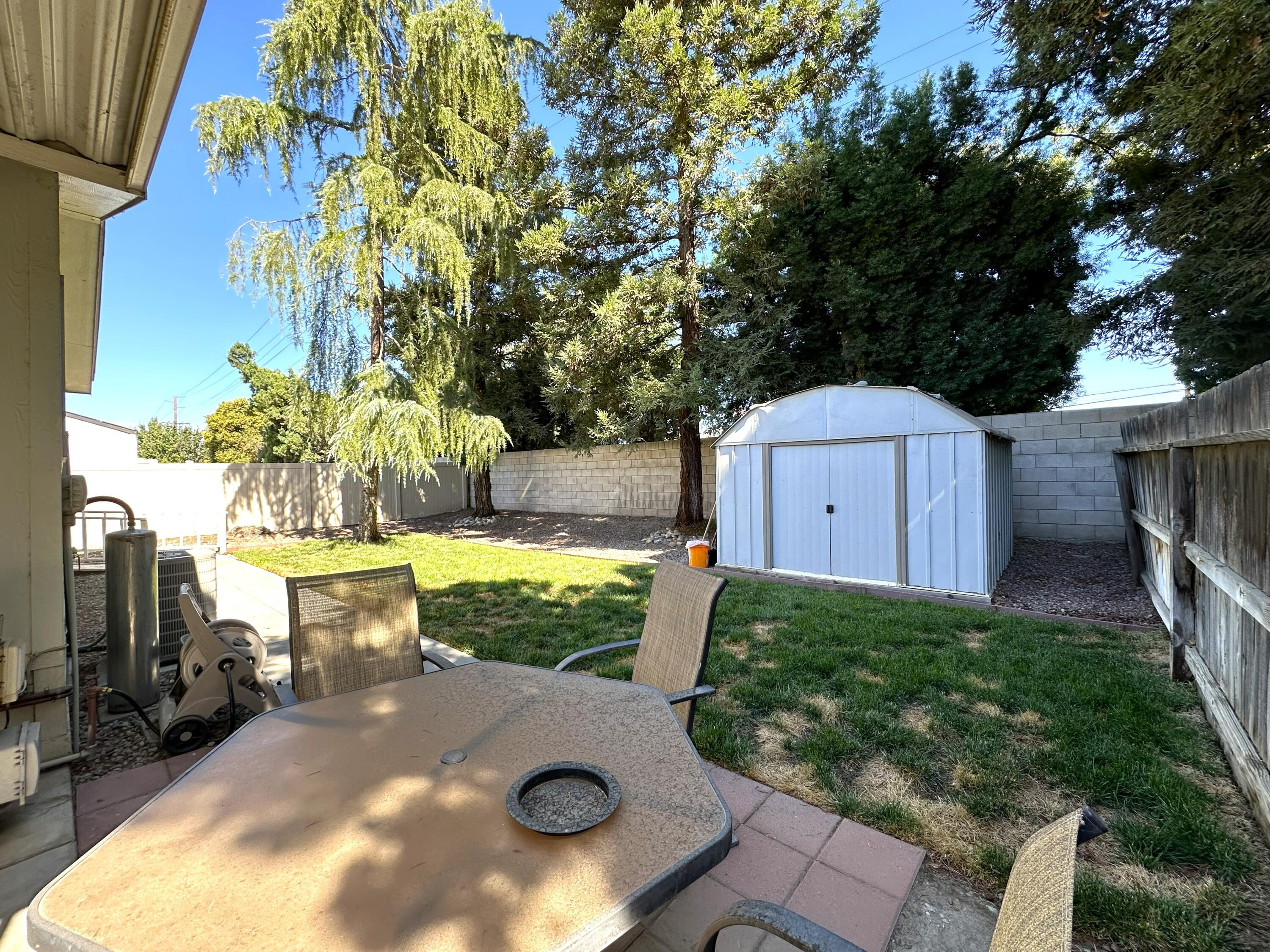 100 S Westwood St #8, Porterville, CA 93257