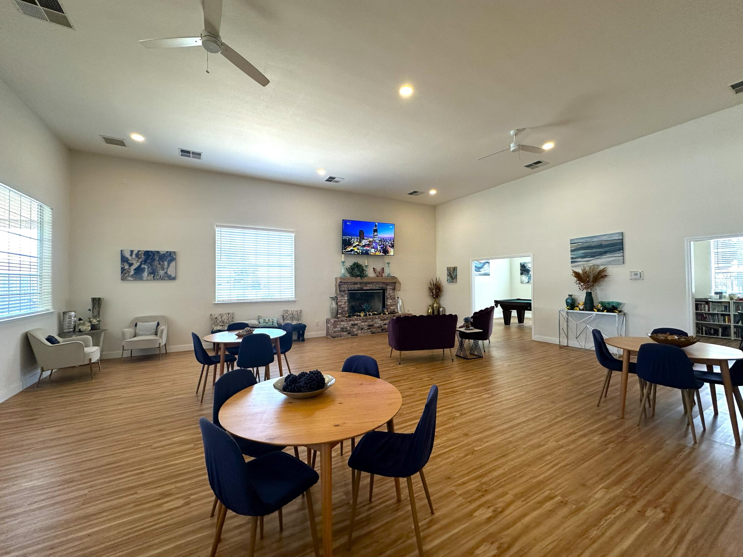 100 S Westwood St #8, Porterville, CA 93257