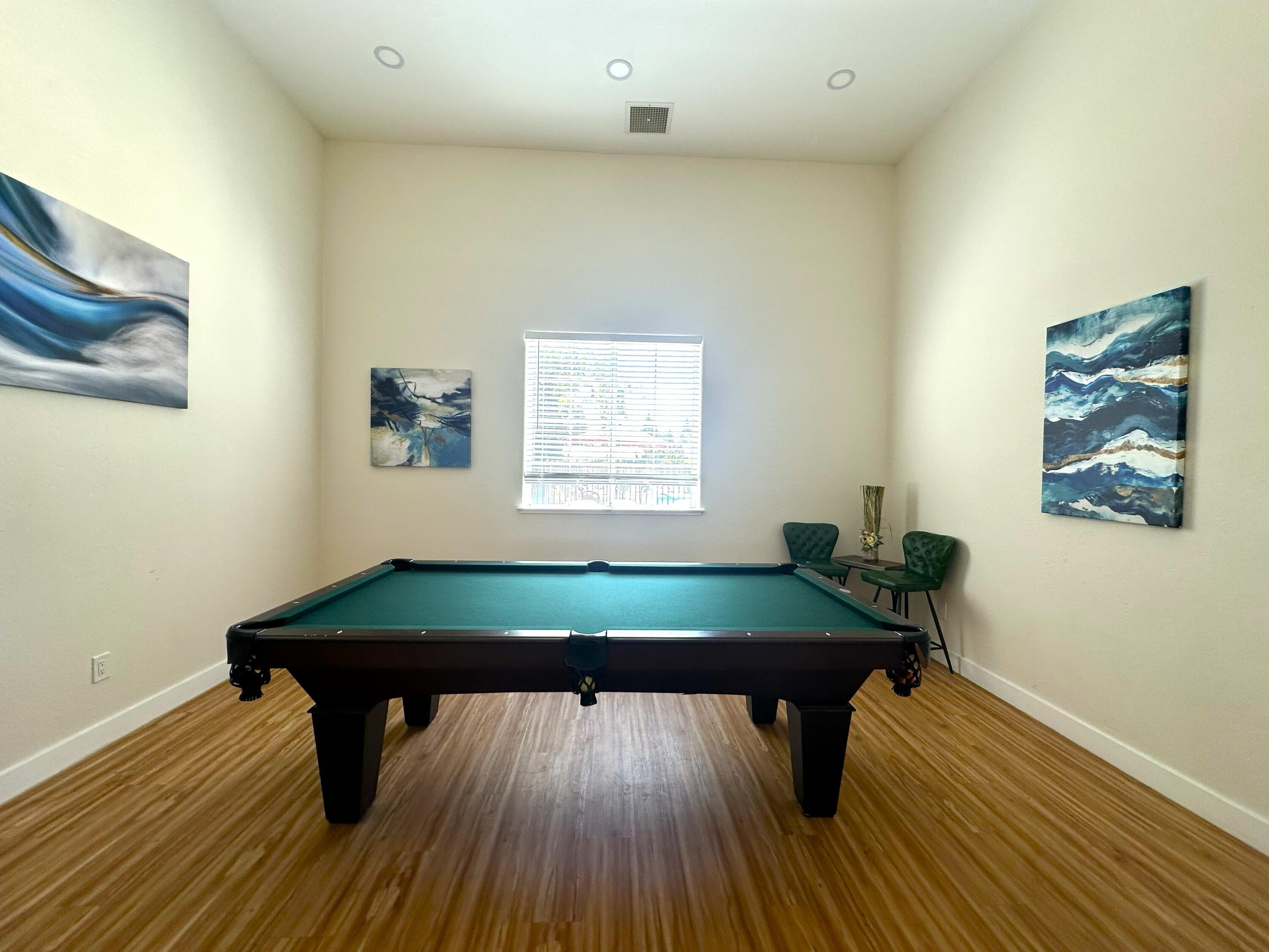 100 S Westwood St #8, Porterville, CA 93257