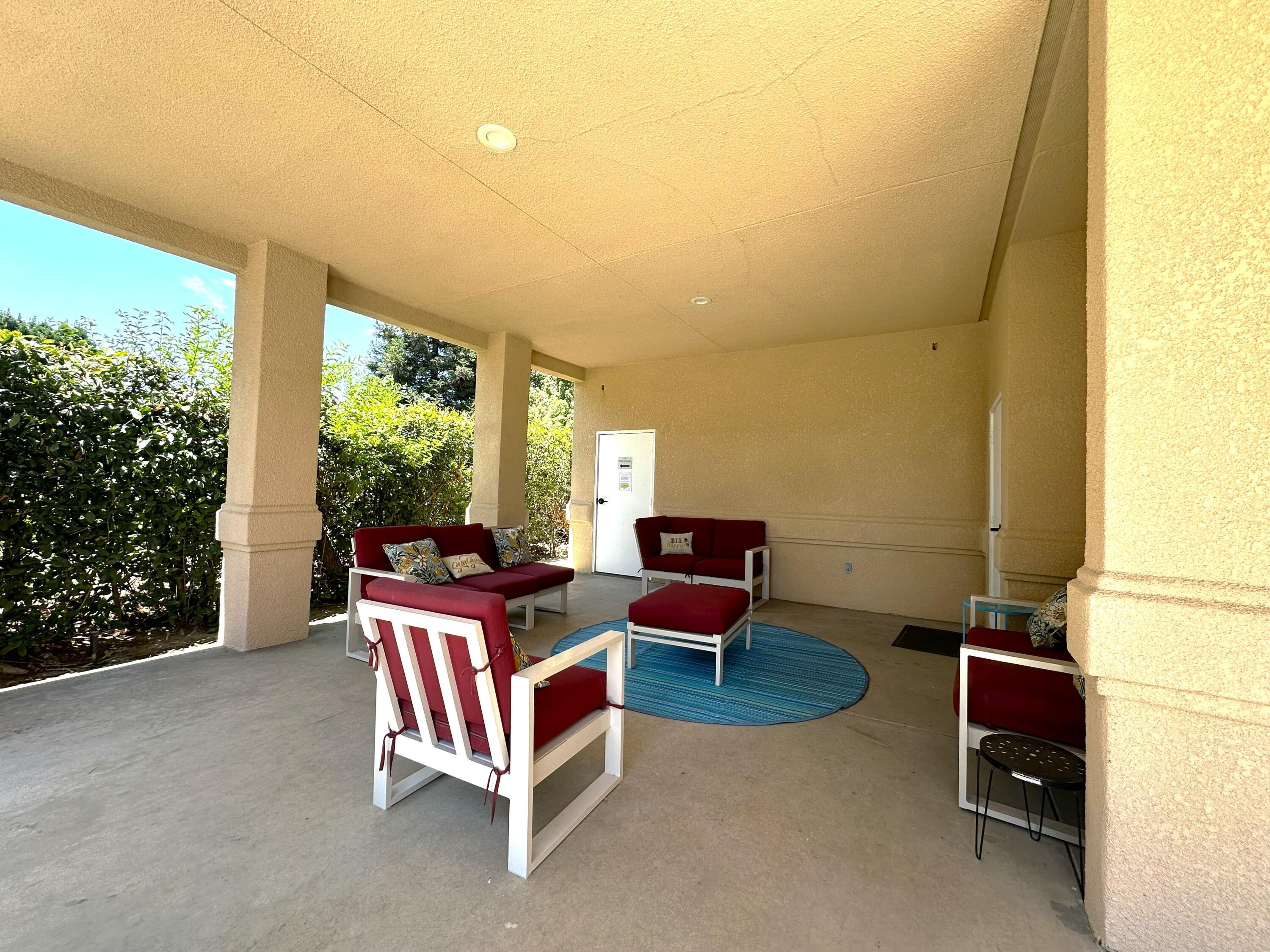 100 S Westwood St #8, Porterville, CA 93257