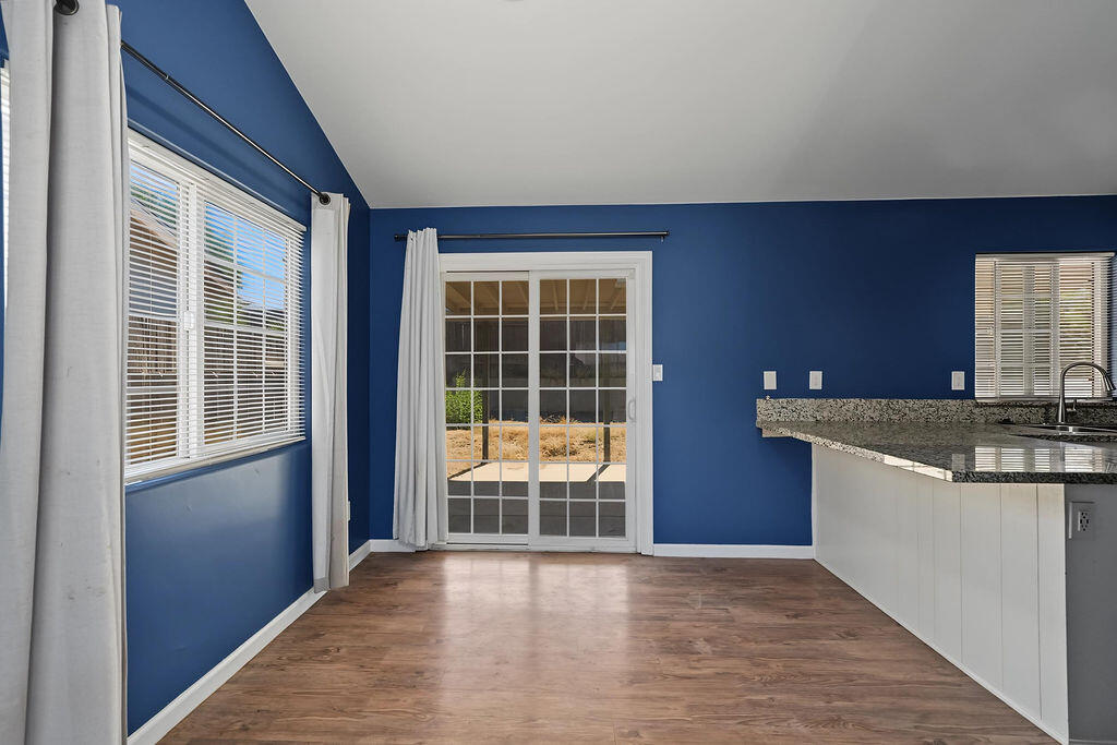 315 Sowerby Village Ln, Bakersfield, CA 93307