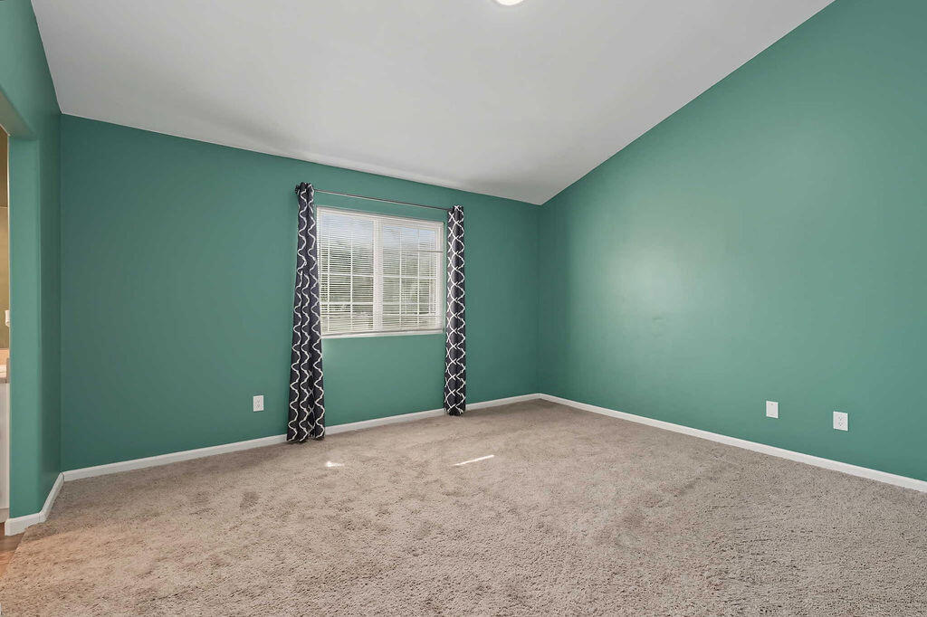 315 Sowerby Village Ln, Bakersfield, CA 93307