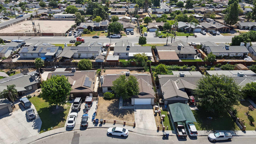 315 Sowerby Village Ln, Bakersfield, CA 93307