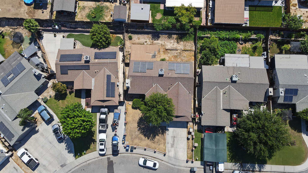 315 Sowerby Village Ln, Bakersfield, CA 93307
