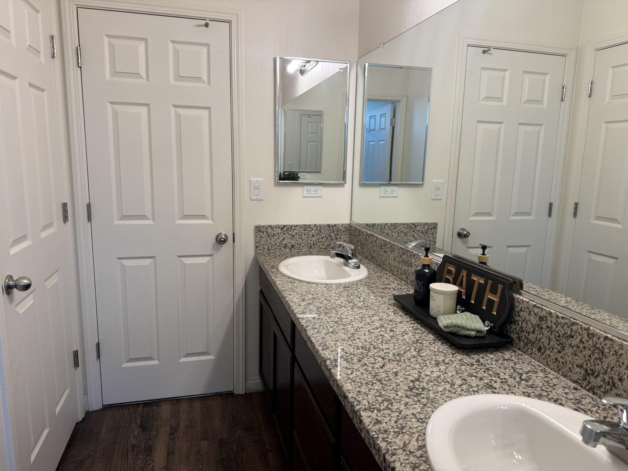 637 W Willow Oak Ave, Porterville, CA 93257