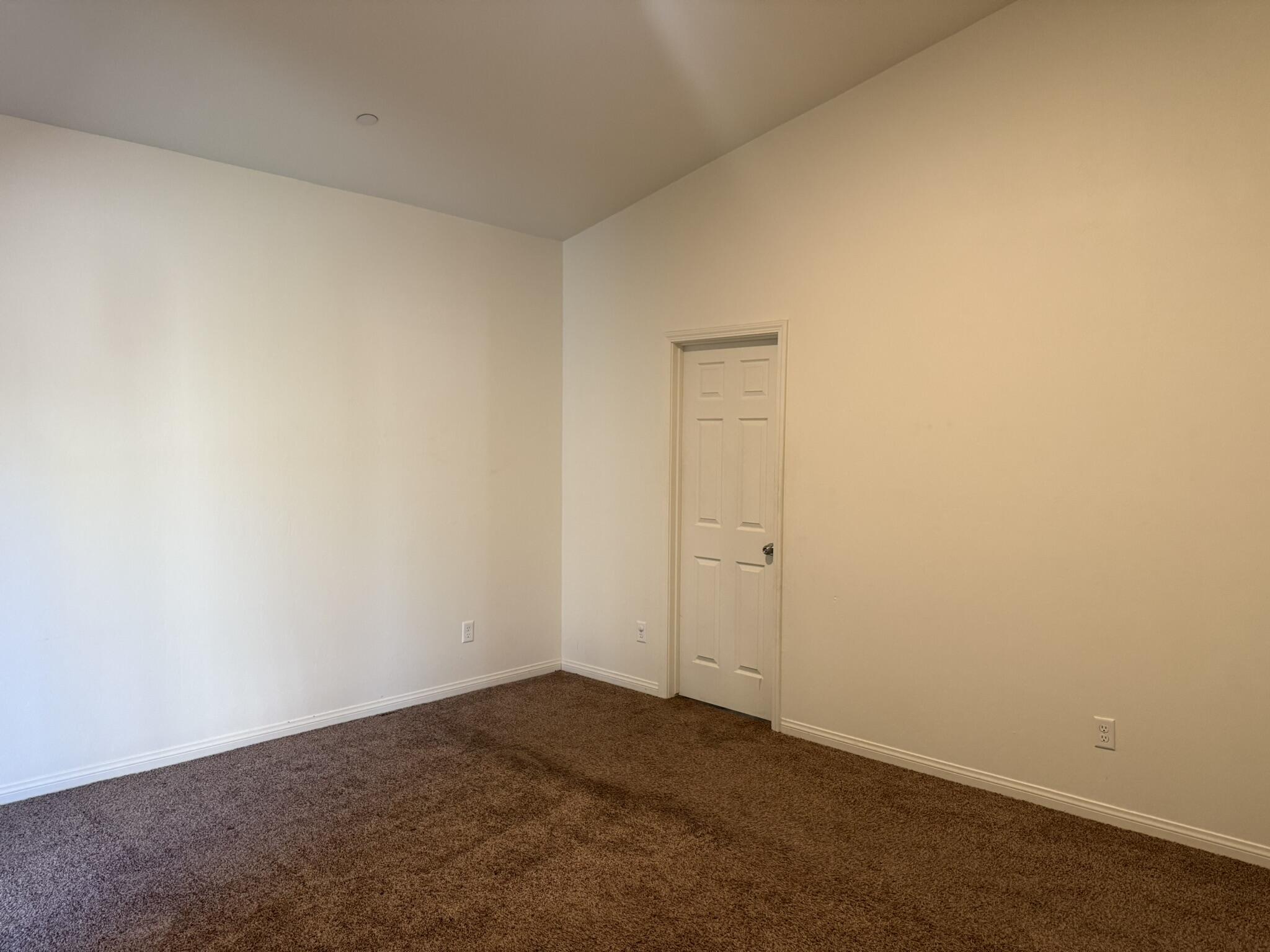 637 W Willow Oak Ave, Porterville, CA 93257
