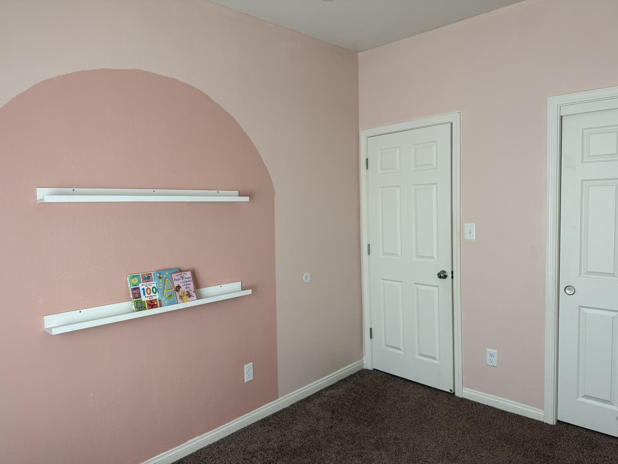 637 W Willow Oak Ave, Porterville, CA 93257