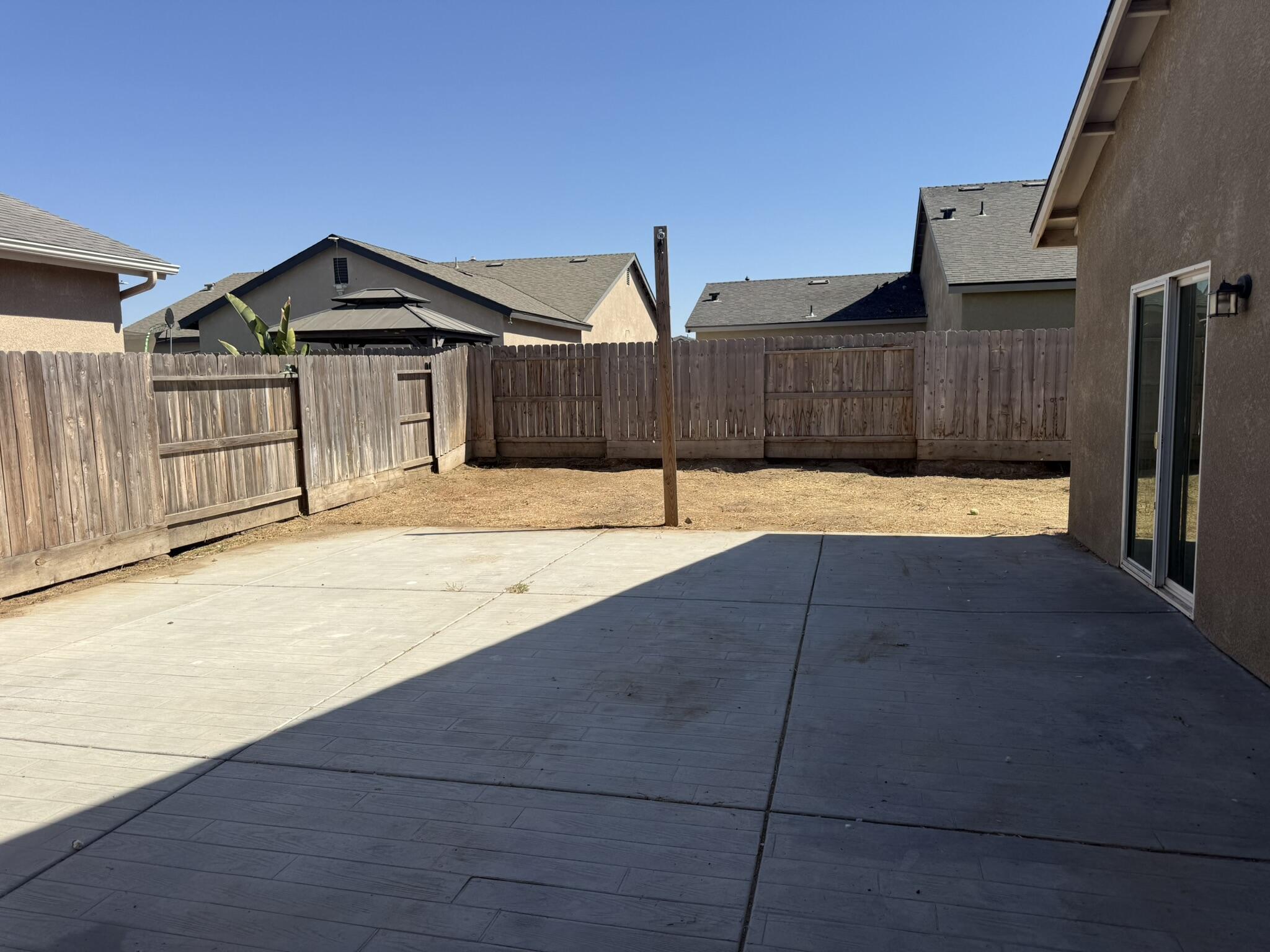 637 W Willow Oak Ave, Porterville, CA 93257