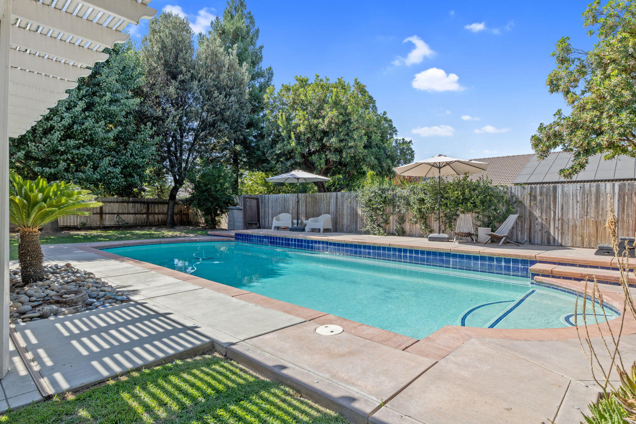 3306 W Taylor Ave, Visalia, CA 93291
