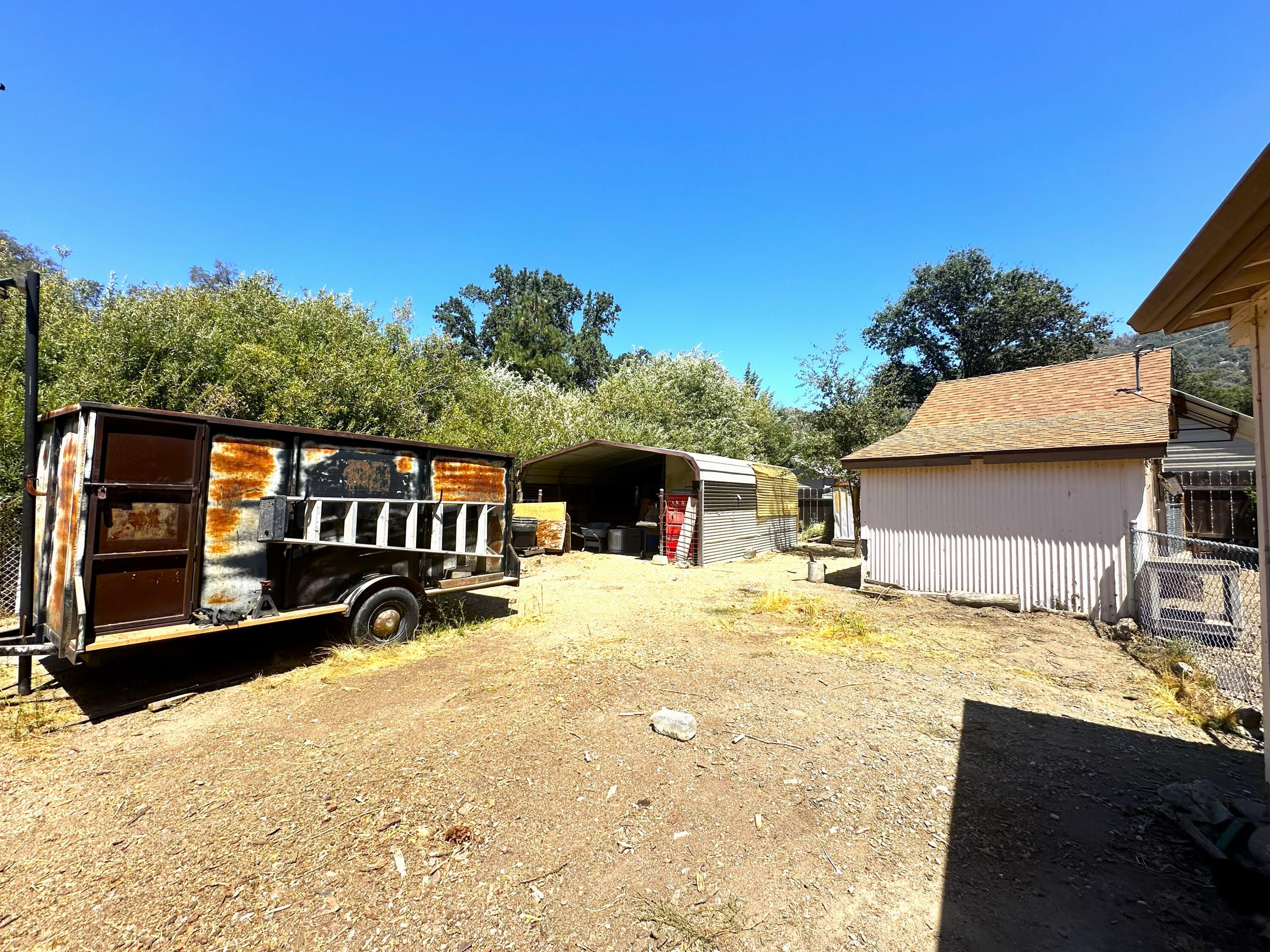 45130 Manter Meadow Dr, California Hot Springs, CA 93207