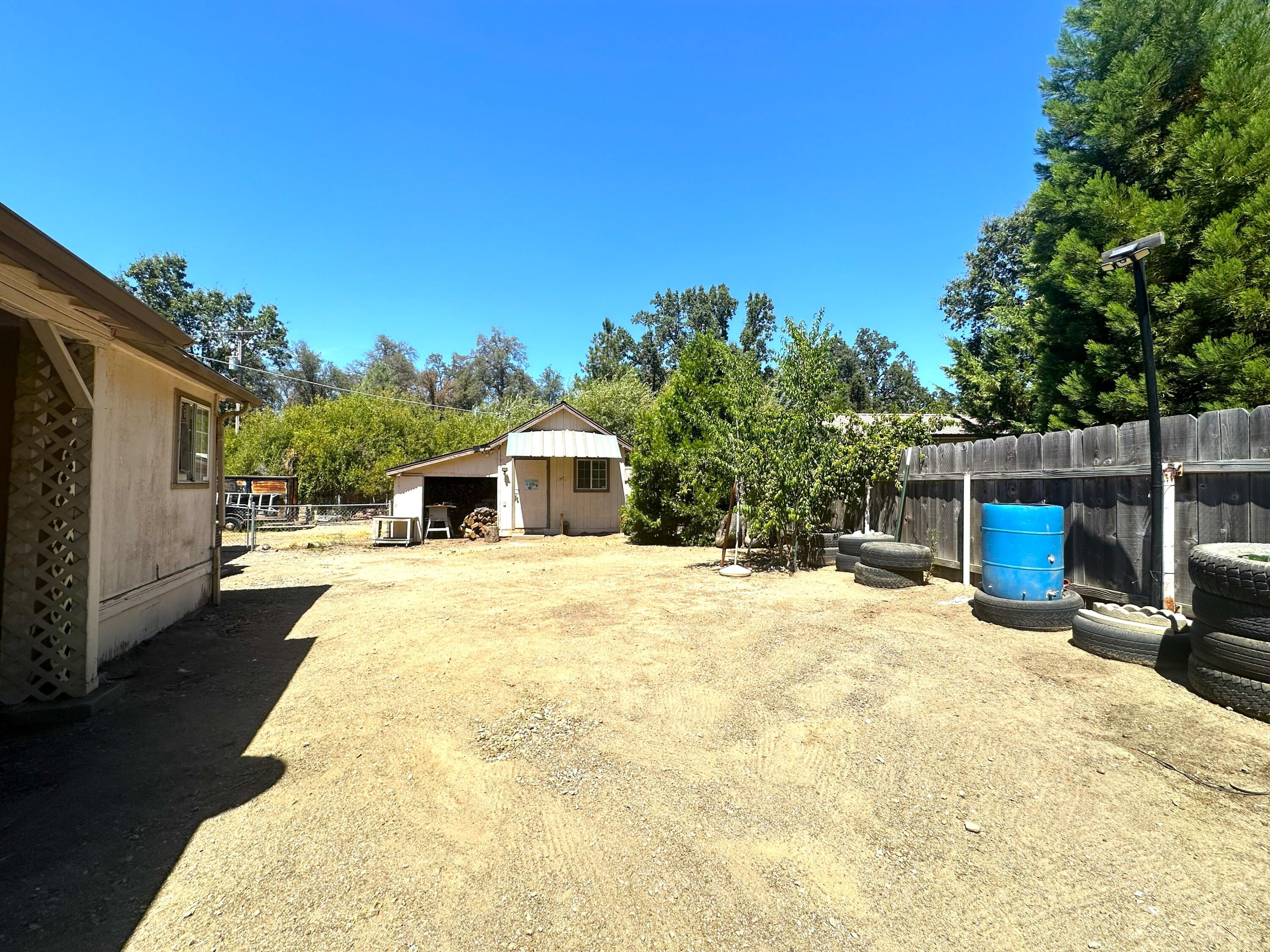 45130 Manter Meadow Dr, California Hot Springs, CA 93207