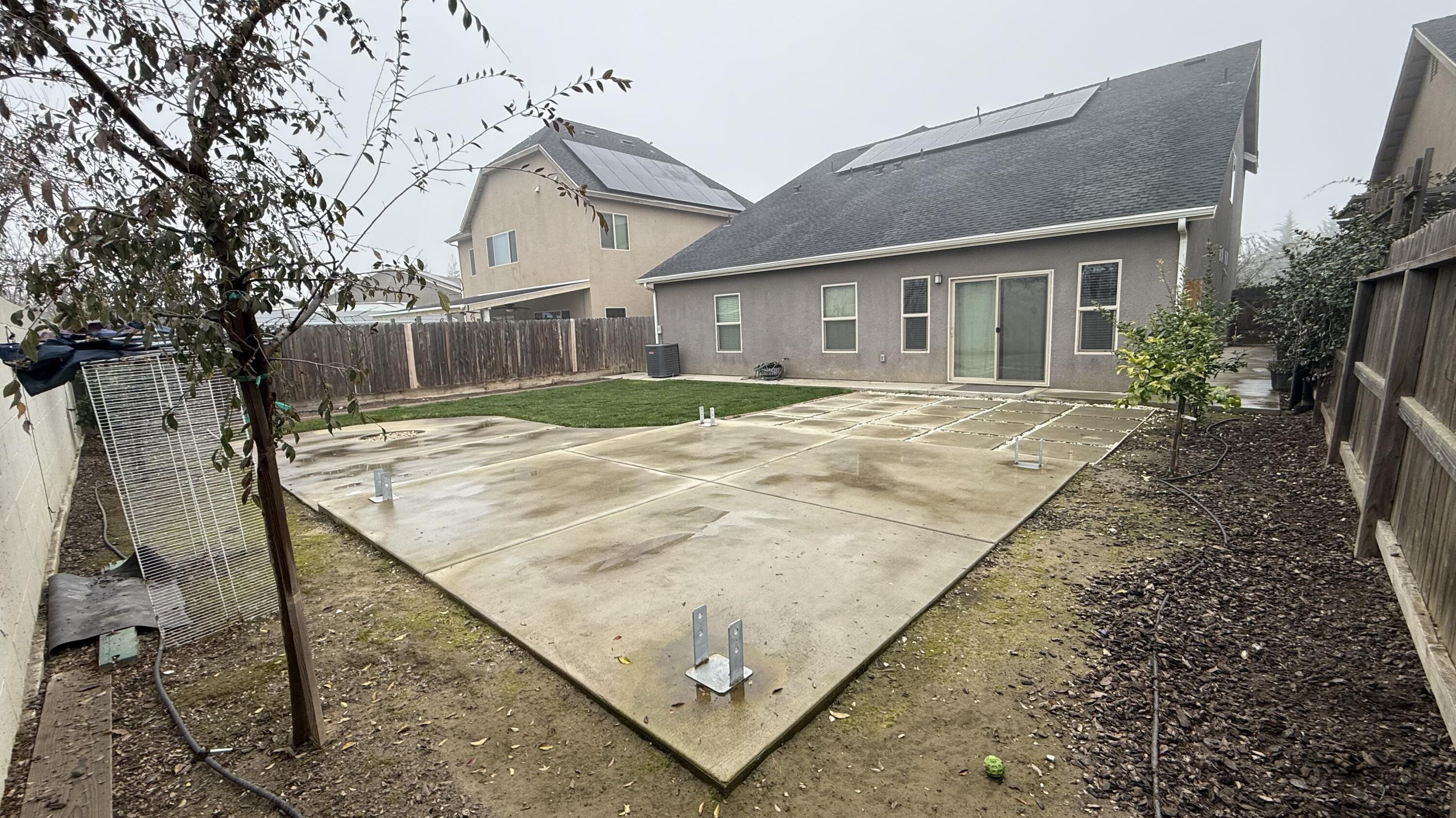 2315 N Elm St, Visalia, CA 93291