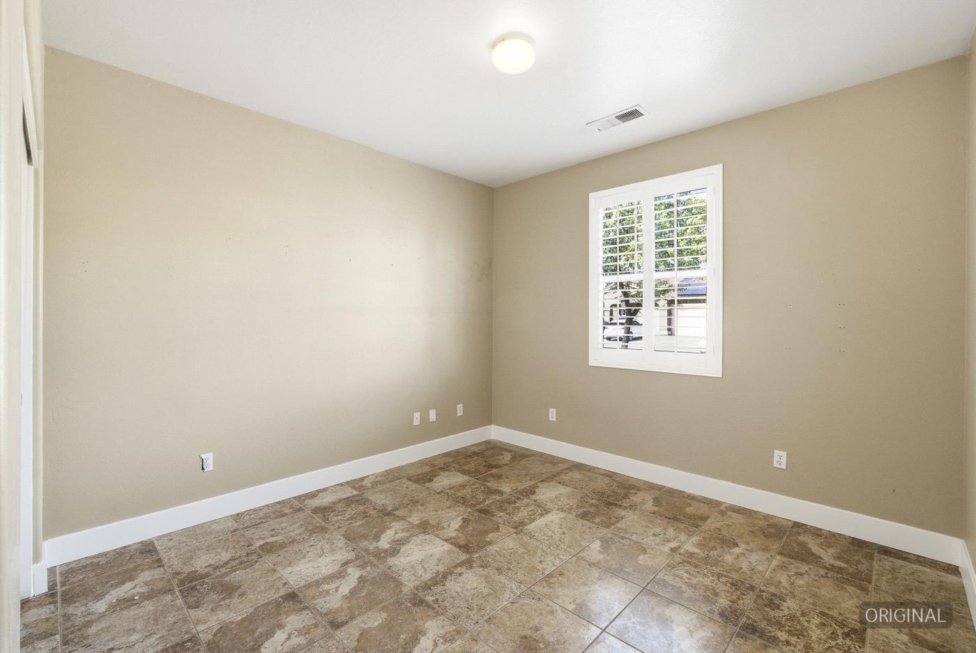 6229 W Ceres Ave, Visalia, CA 93291