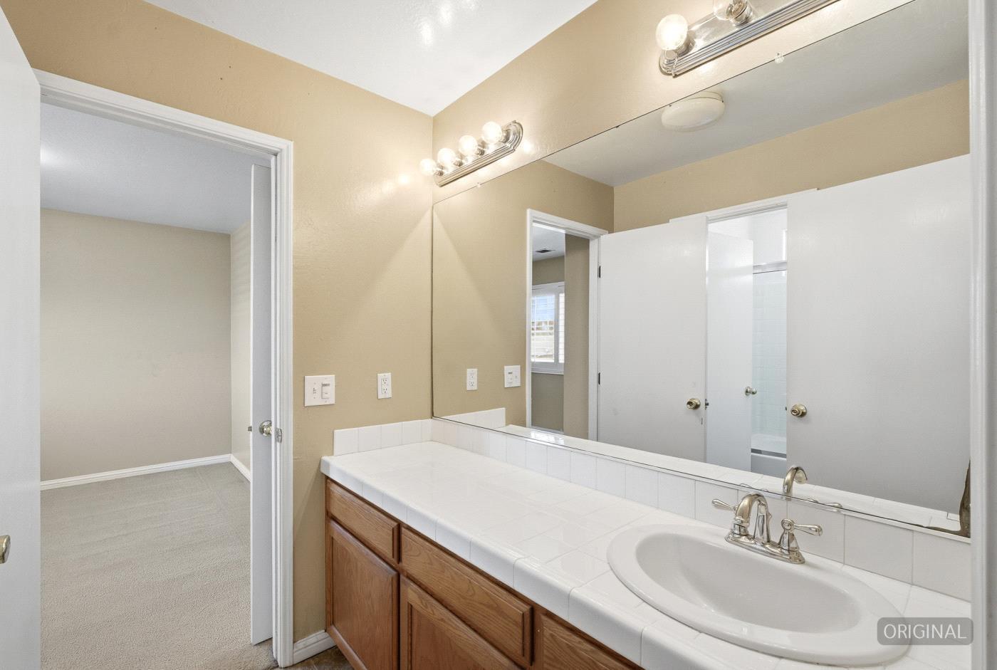 6229 W Ceres Ave, Visalia, CA 93291