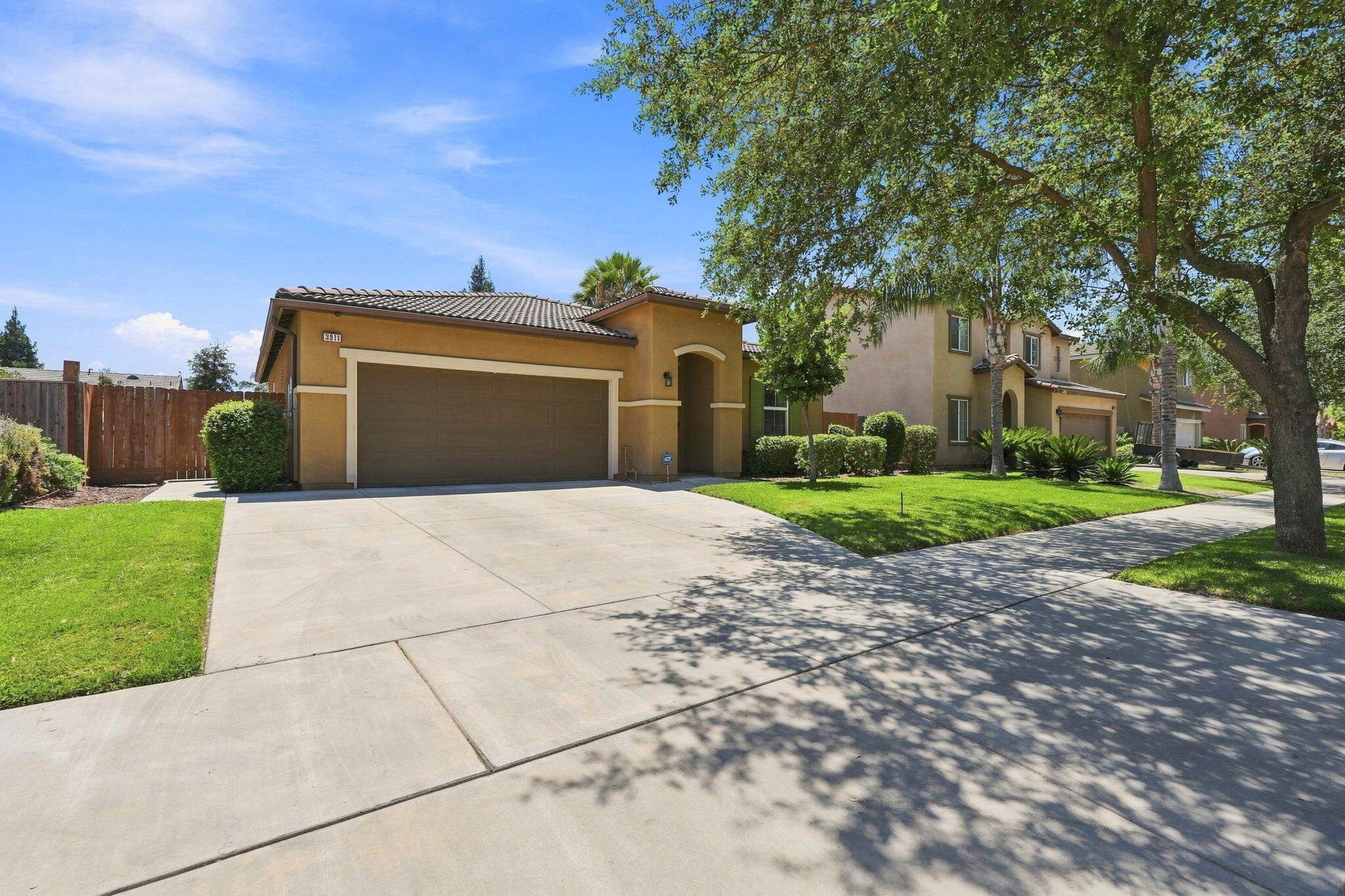 3911 W Buena Vista Ave, Visalia, CA 93291