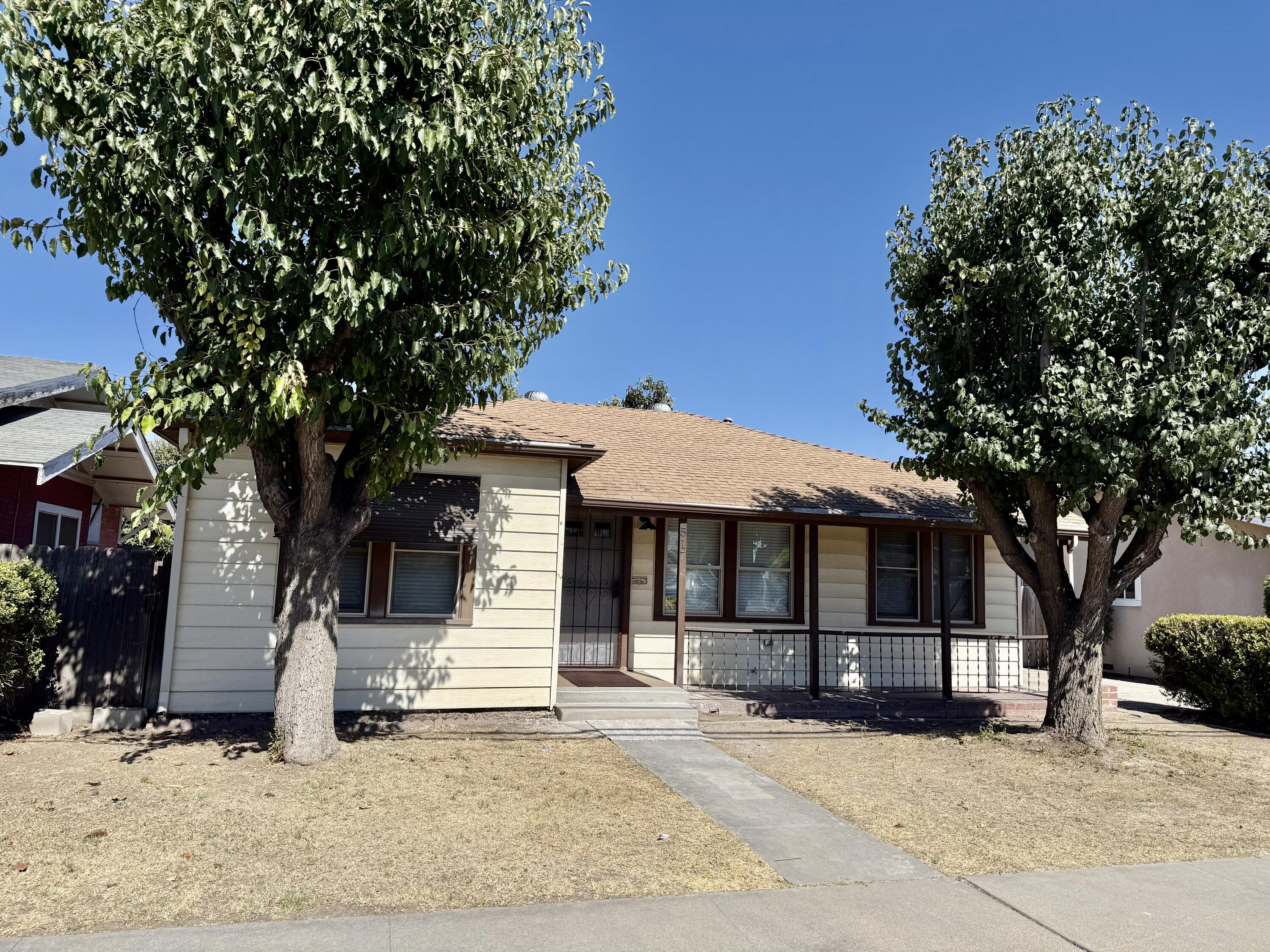 517 S Kaweah Ave, Exeter, CA 93221