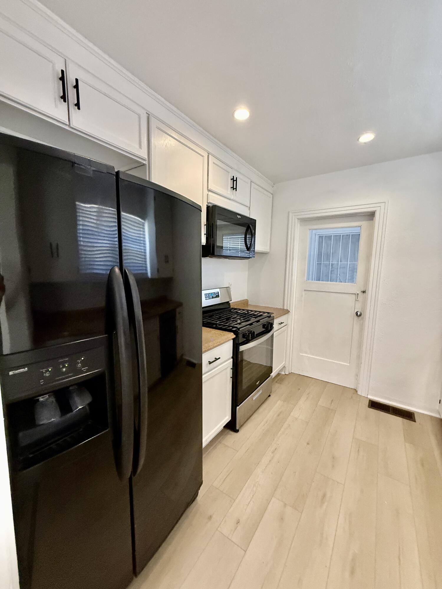 517 S Kaweah Ave, Exeter, CA 93221