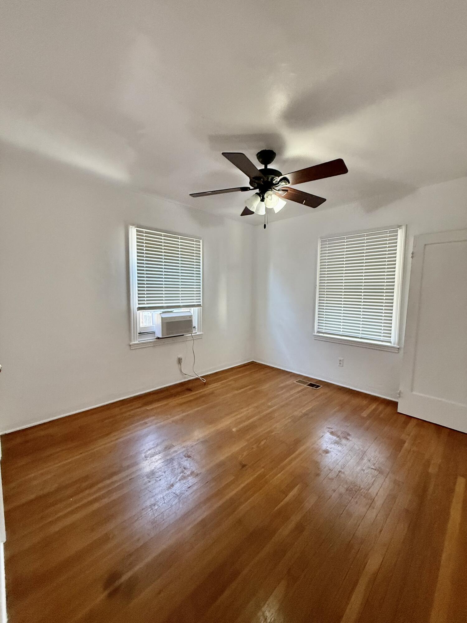 517 S Kaweah Ave, Exeter, CA 93221