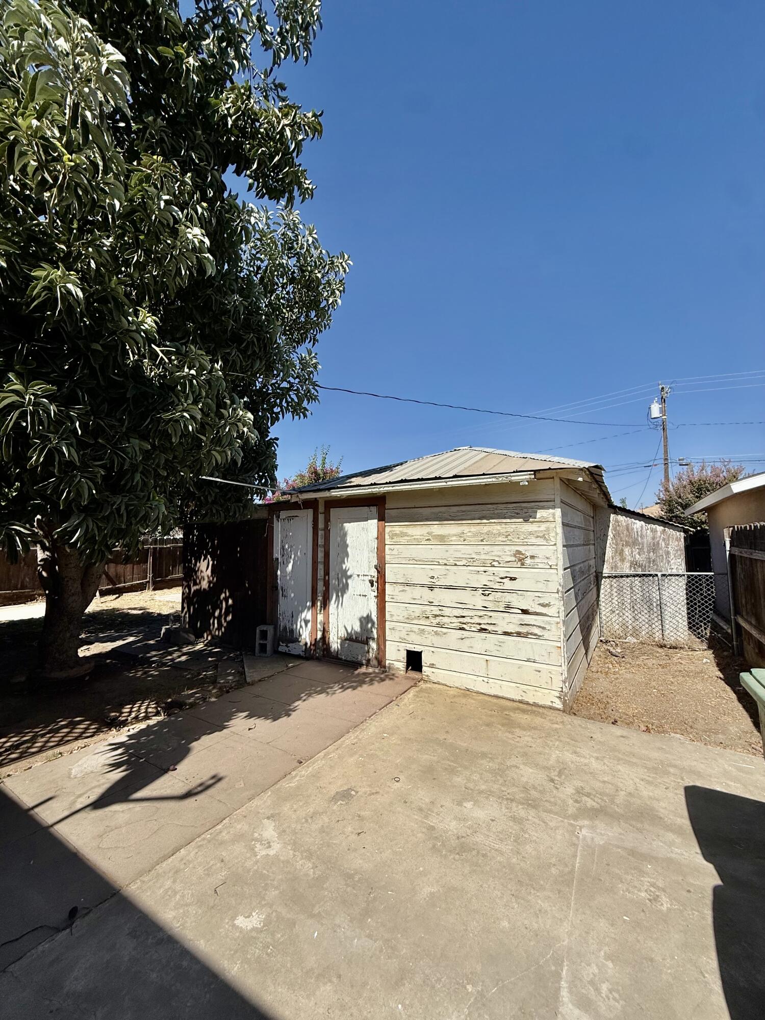 517 S Kaweah Ave, Exeter, CA 93221